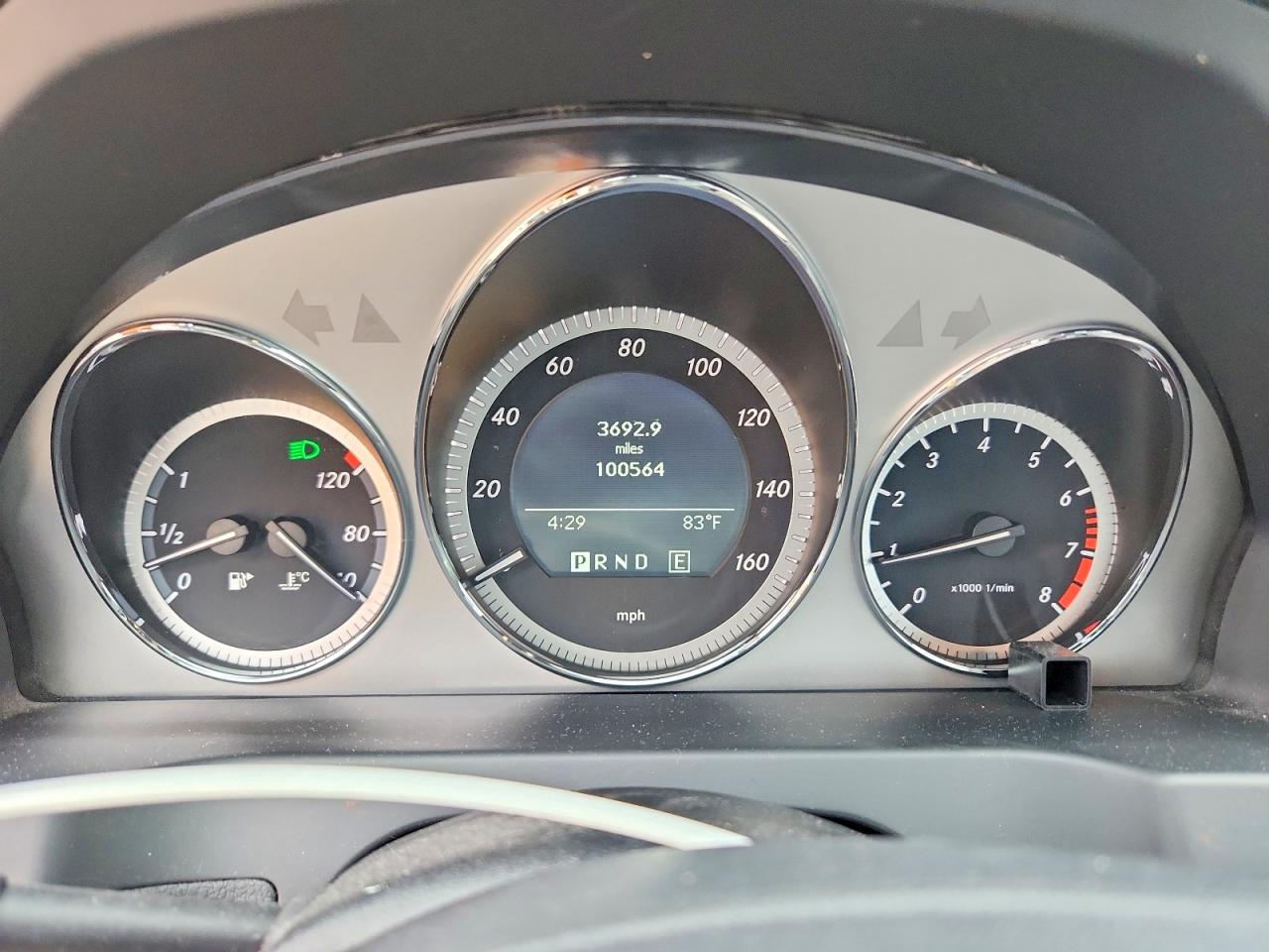 2011 Mercedes-benz C 300 Silver vin: WDDGF5EB0BR184185