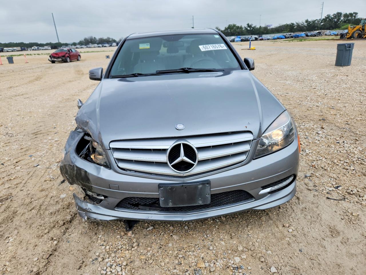 2011 Mercedes-benz C 300 Silver vin: WDDGF5EB0BR184185