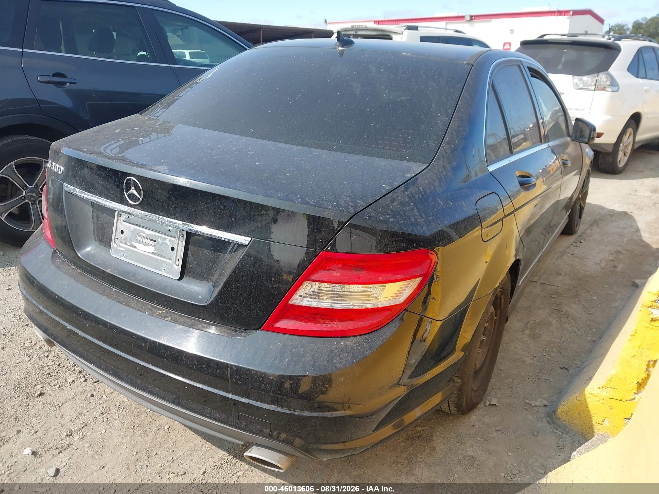 2010 Mercedes-benz C 300 Luxury/sport Черный vin: WDDGF5EB1AF424733
