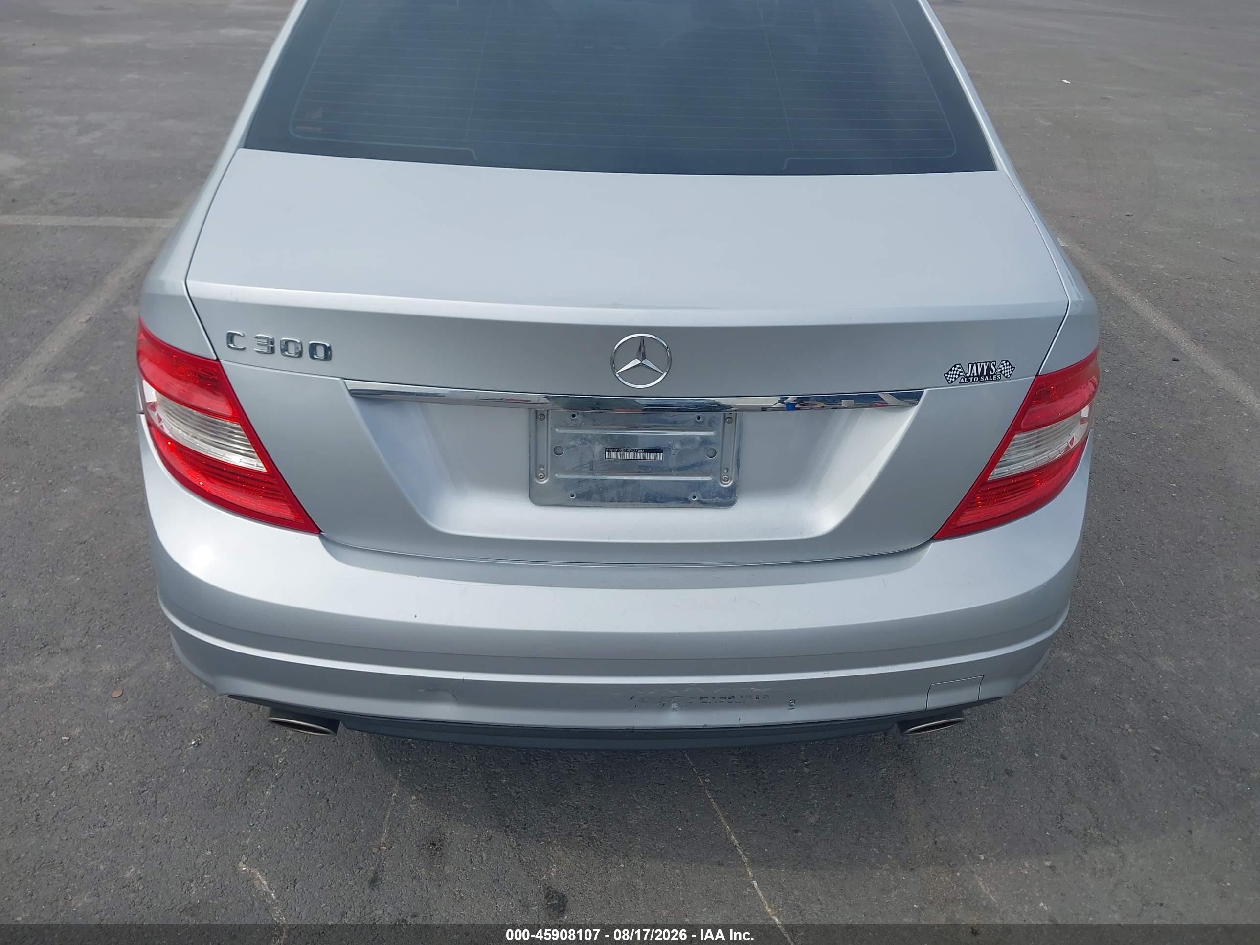 2010 Mercedes-benz C 300 Sport Silver vin: WDDGF5EB1AF427583