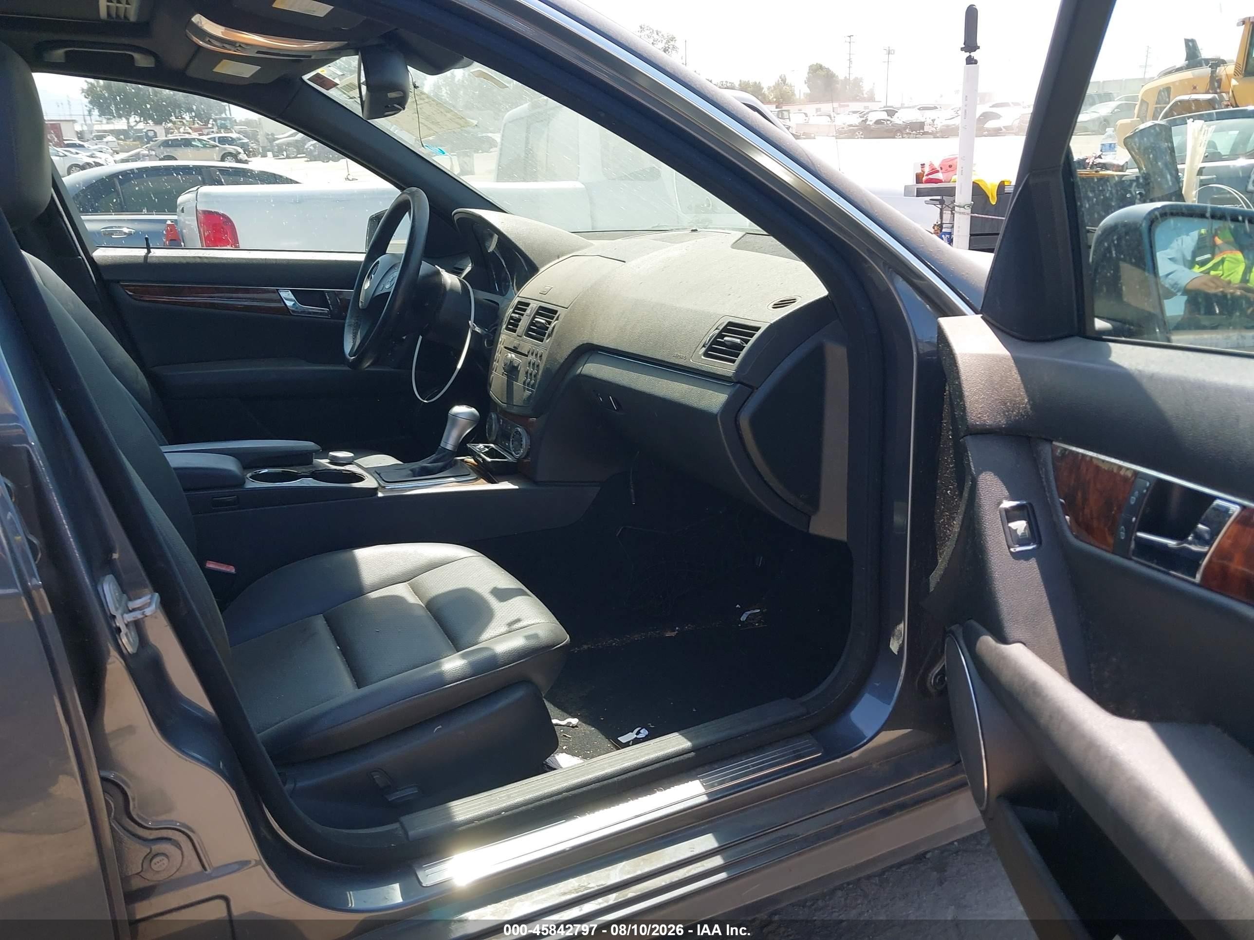 2010 Mercedes-benz C 300 Luxury/sport Gray vin: WDDGF5EB1AR088936