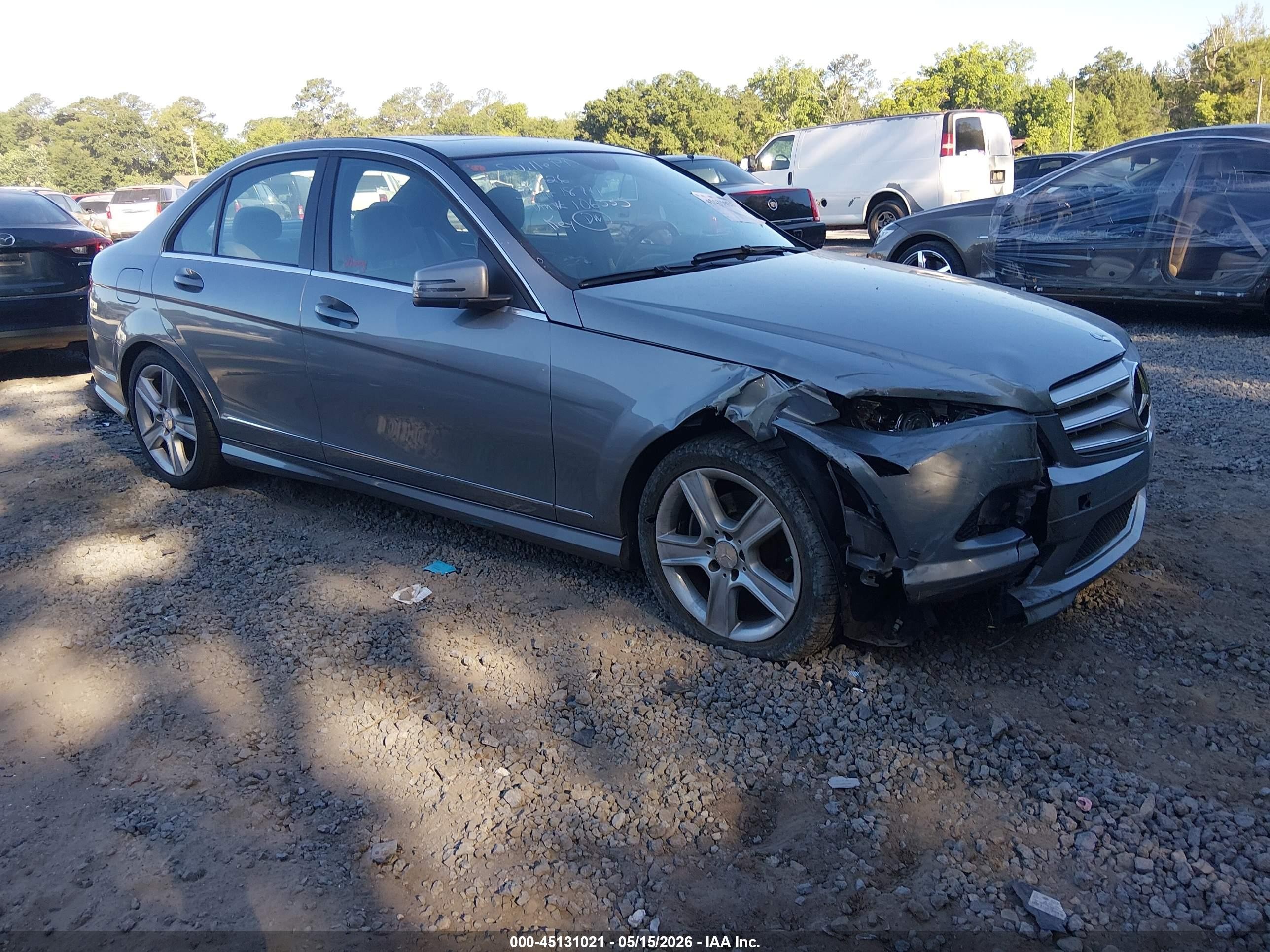 2010 Mercedes-benz C 300 Sport Silver vin: WDDGF5EB1AR106335