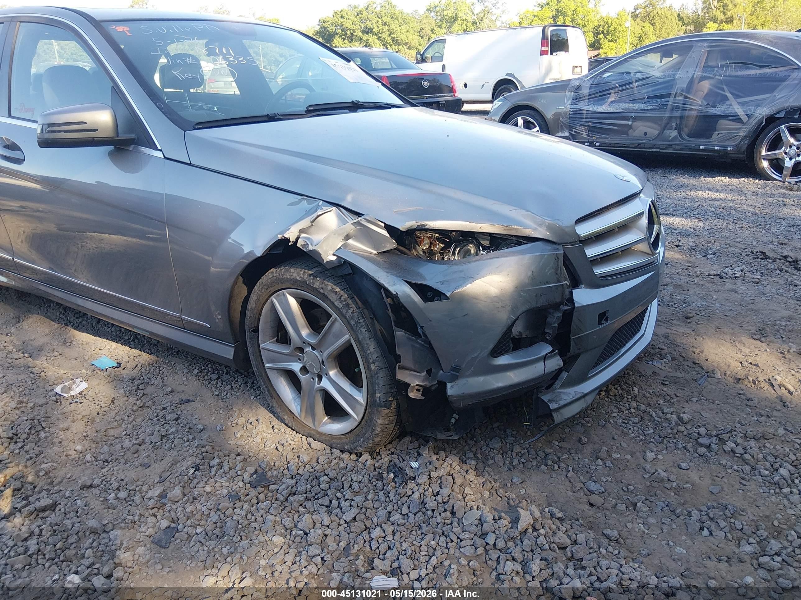 2010 Mercedes-benz C 300 Sport Silver vin: WDDGF5EB1AR106335