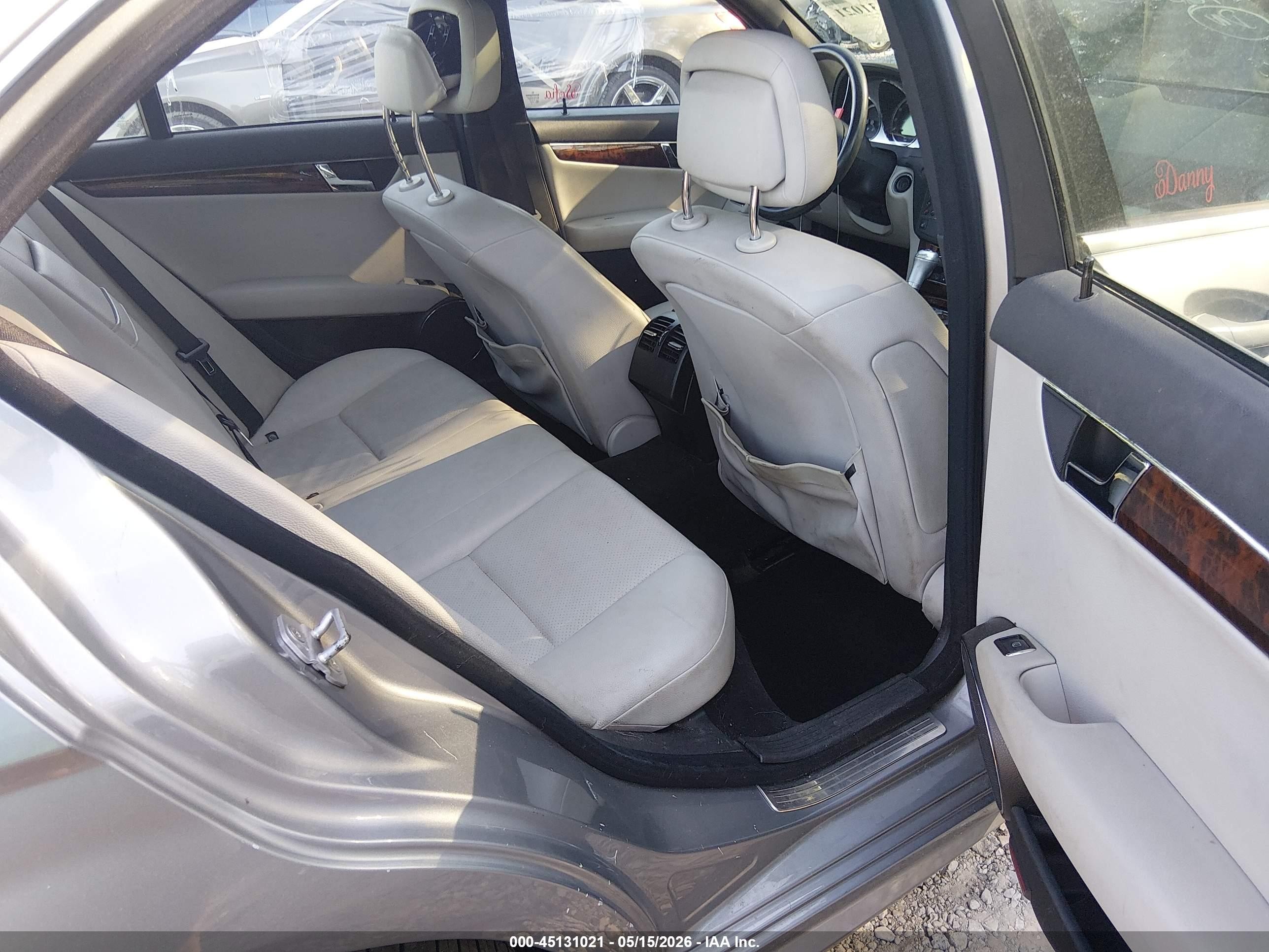 2010 Mercedes-benz C 300 Sport Silver vin: WDDGF5EB1AR106335