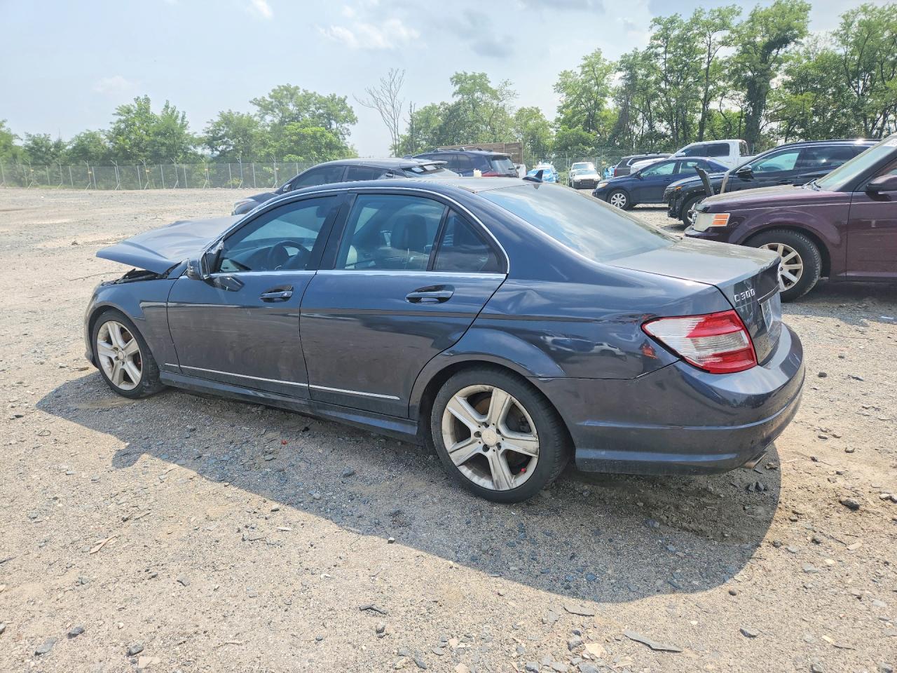 2010 Mercedes-benz C 300 Серый vin: WDDGF5EB1AR108988