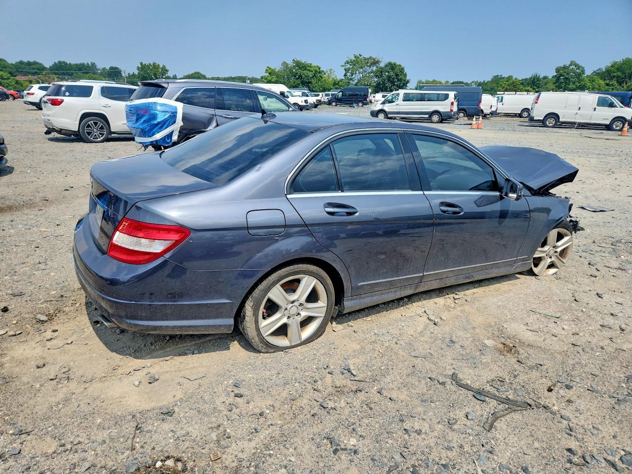 2010 Mercedes-benz C 300 Серый vin: WDDGF5EB1AR108988
