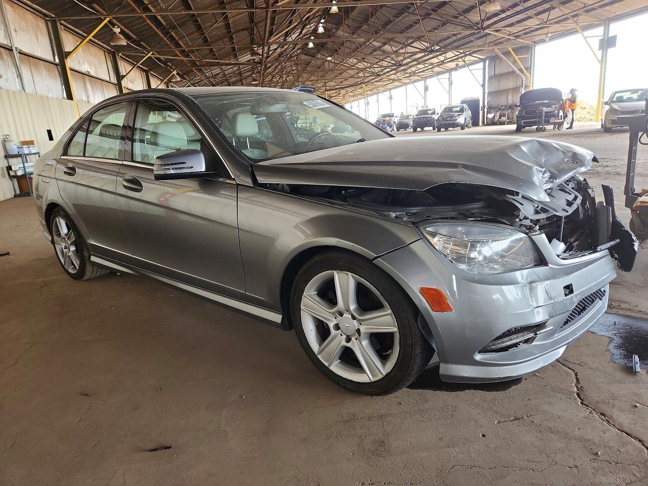 2011 Mercedes-benz C 300 Gray vin: WDDGF5EB1BA417022