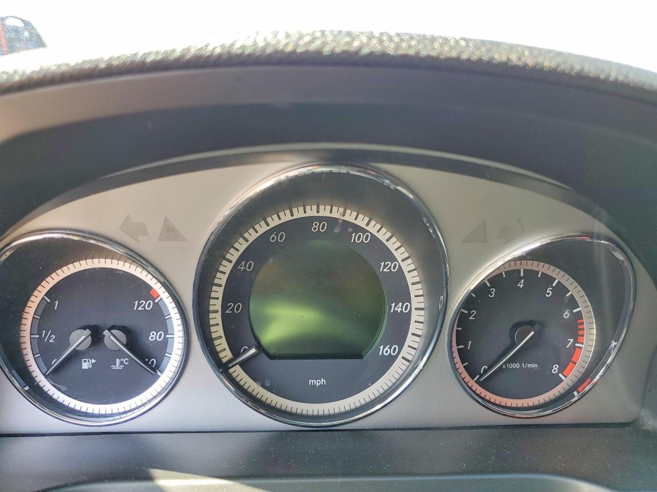 2011 Mercedes-benz C 300 Черный vin: WDDGF5EB1BA424133