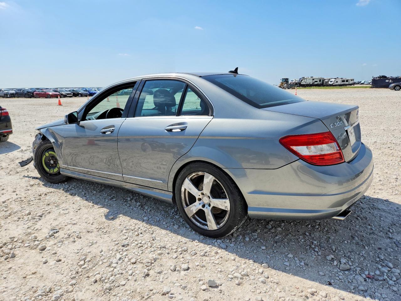 2011 Mercedes-benz C 300 Silver vin: WDDGF5EB1BA464759