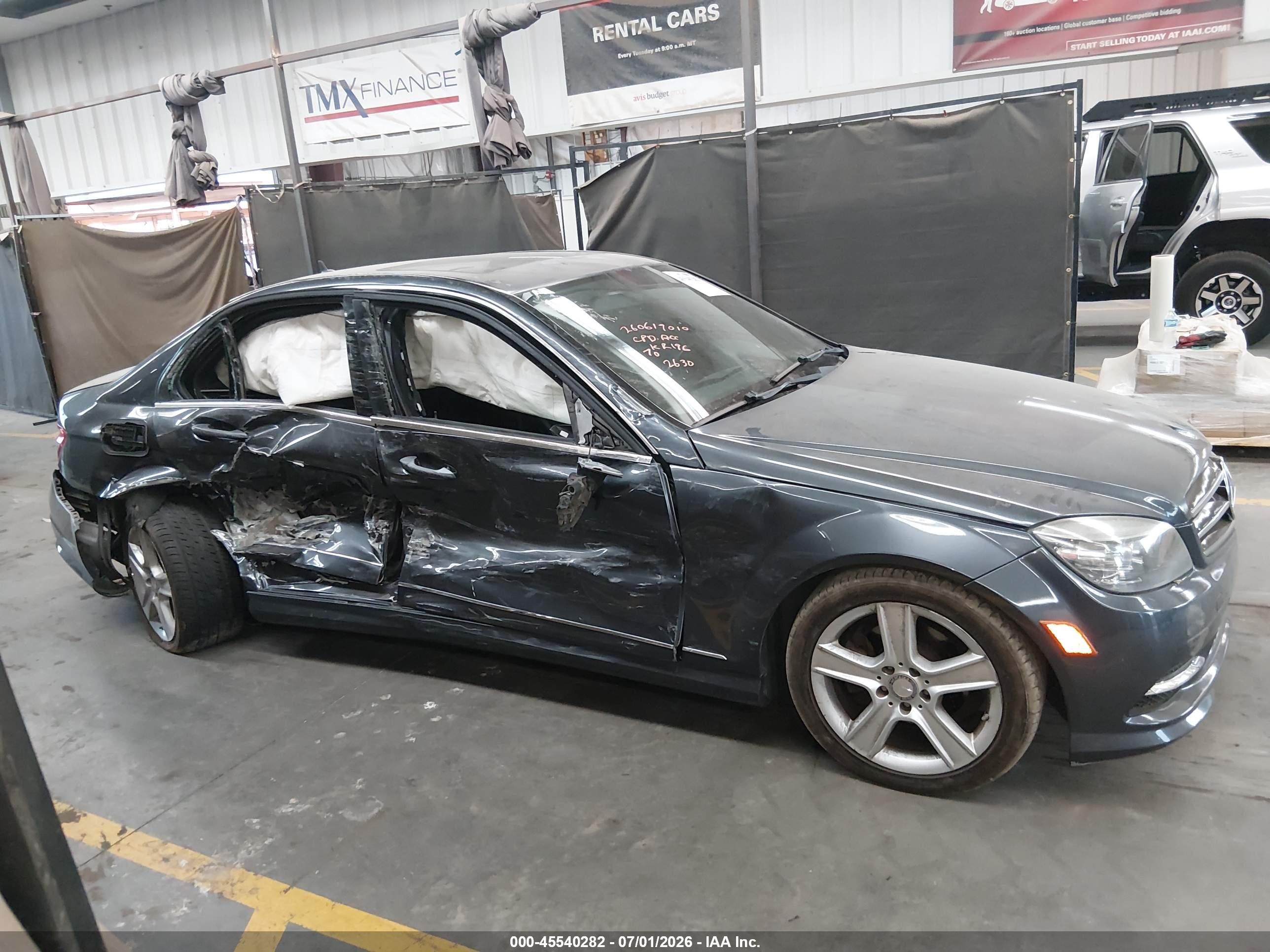 2011 Mercedes-benz C 300 Sport Gray vin: WDDGF5EB1BA522630