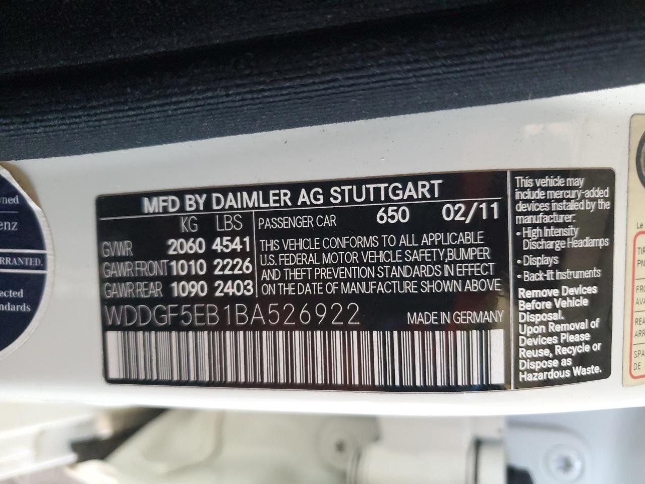 2011 Mercedes-benz C 300 Белый vin: WDDGF5EB1BA526922