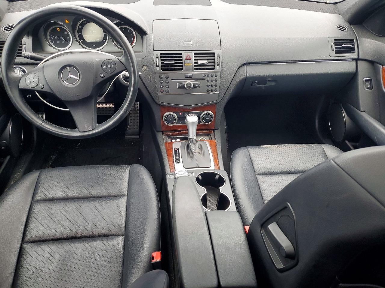 2011 Mercedes-benz C 300 Black vin: WDDGF5EB1BR134508