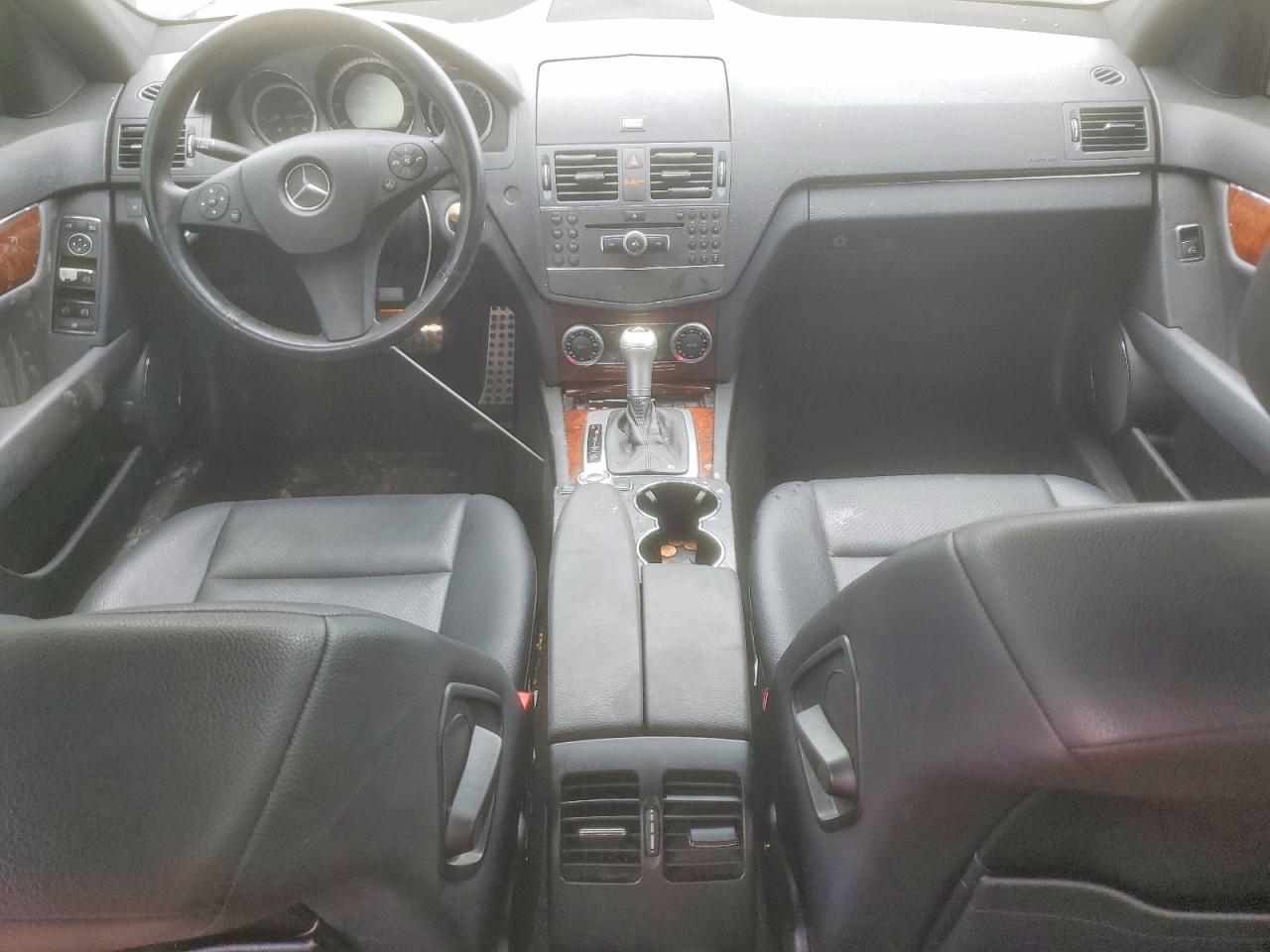 2011 Mercedes-benz C 300 Black vin: WDDGF5EB1BR152314