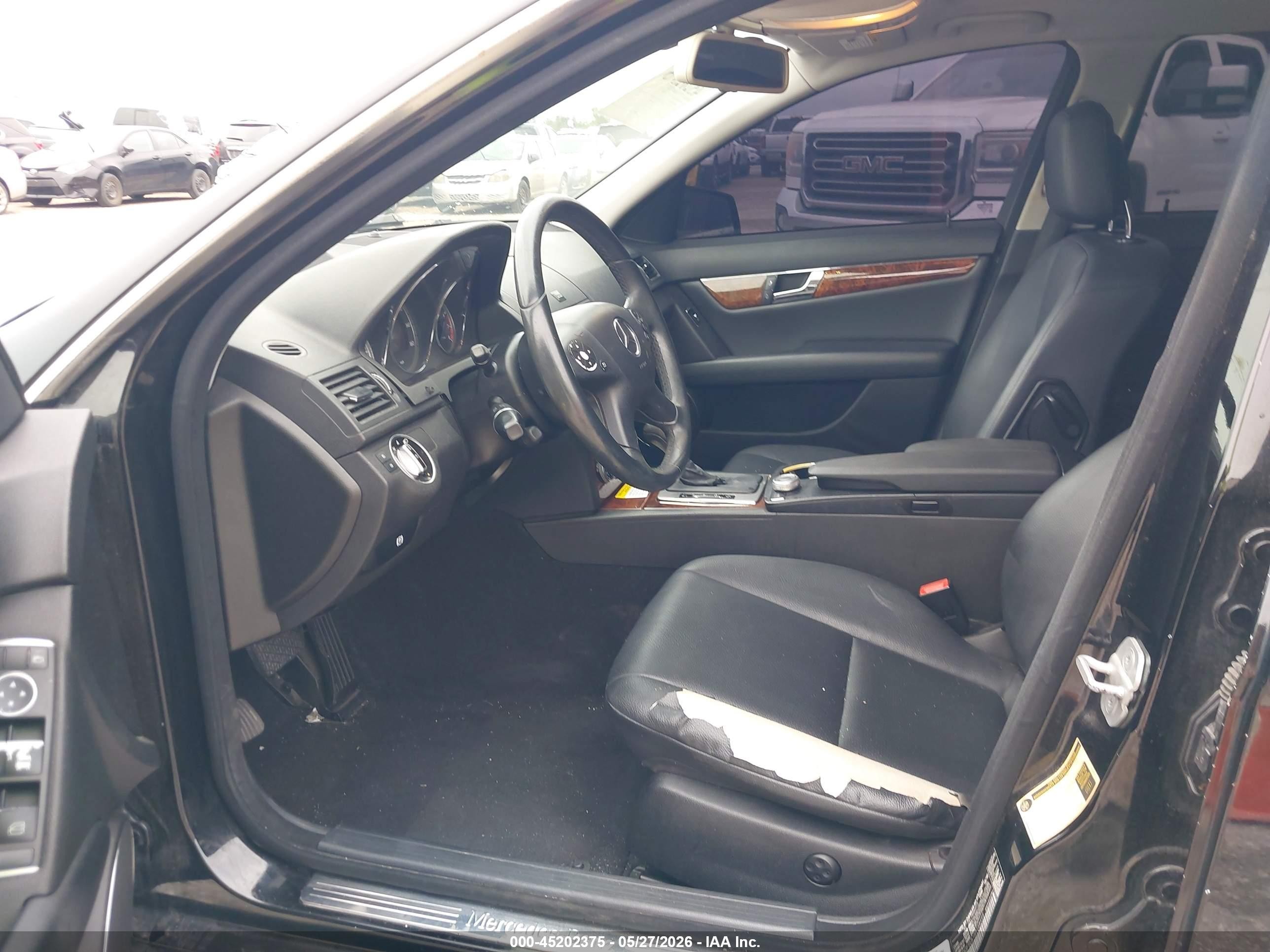 2011 Mercedes-benz C 300 Luxury/sport Black vin: WDDGF5EB1BR158498