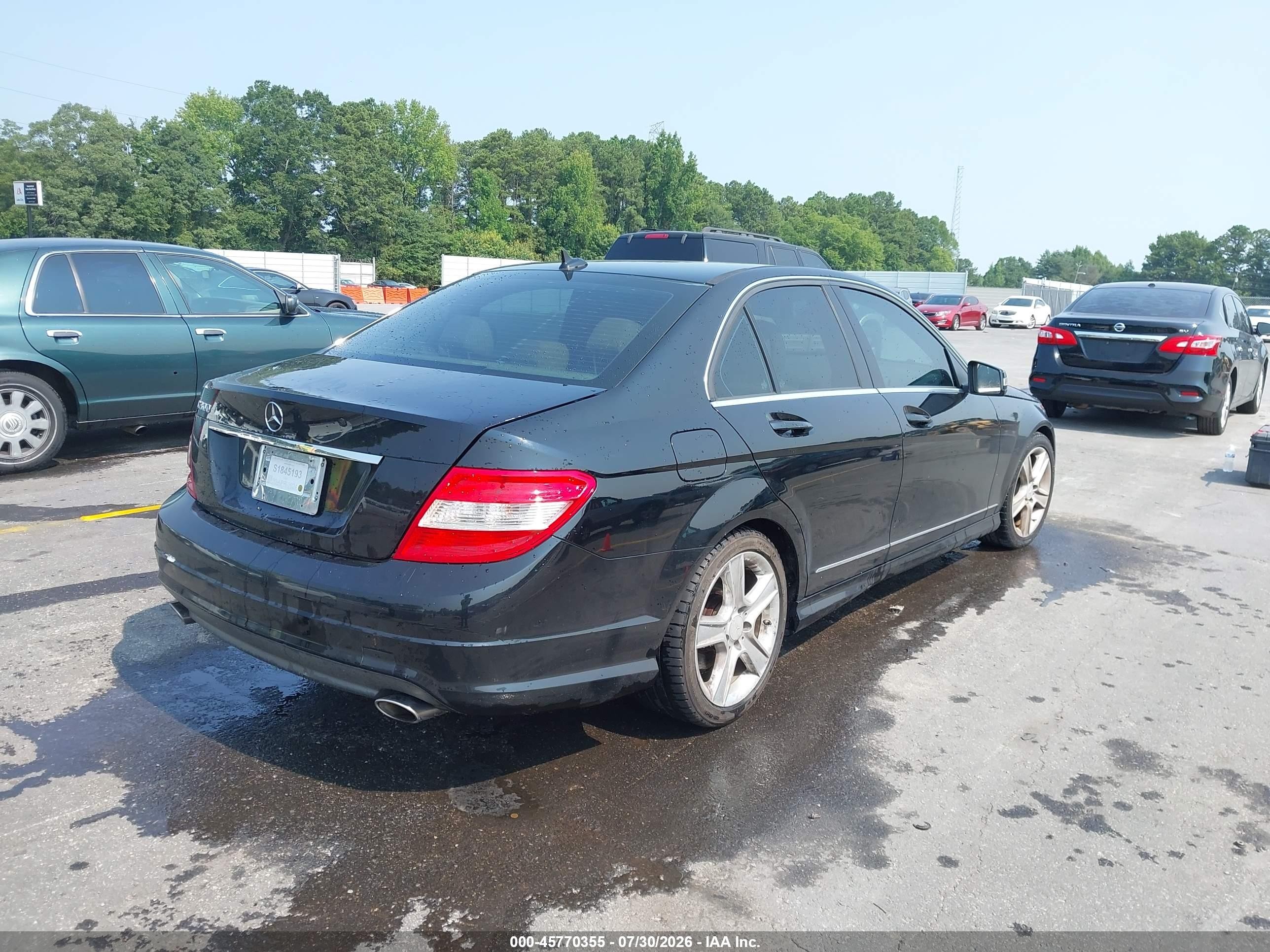 2011 Mercedes-benz C 300 Luxury/sport Black vin: WDDGF5EB1BR170456