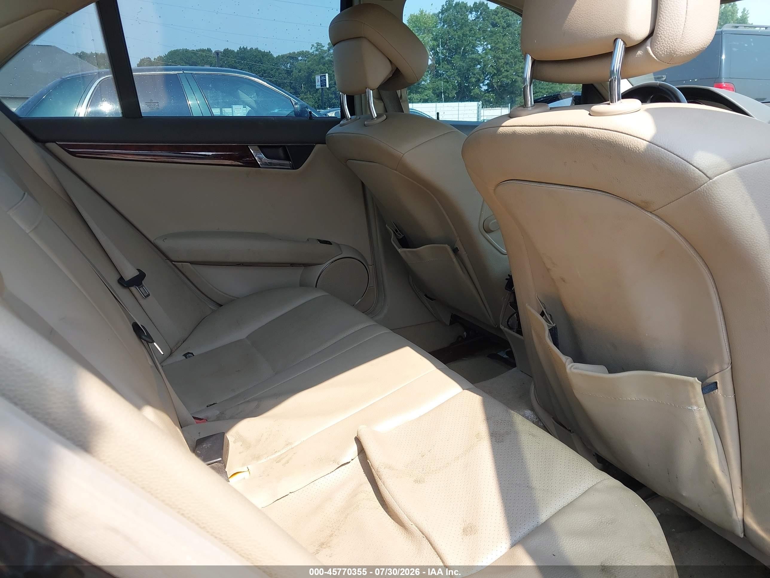 2011 Mercedes-benz C 300 Luxury/sport Black vin: WDDGF5EB1BR170456
