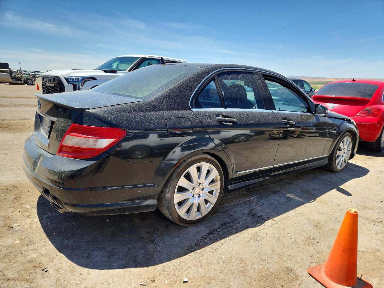 2010 Mercedes-benz C 300 Black vin: WDDGF5EB2AF363229