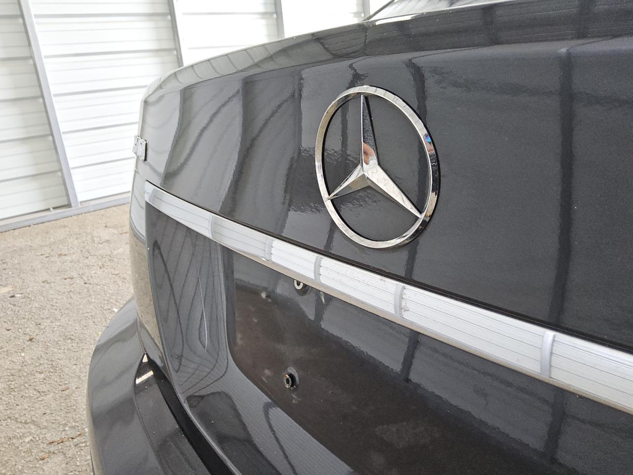 2010 Mercedes-benz C 300 Black vin: WDDGF5EB2AR088623 Damage: Deck Lid, Previous Repair, Acceptable