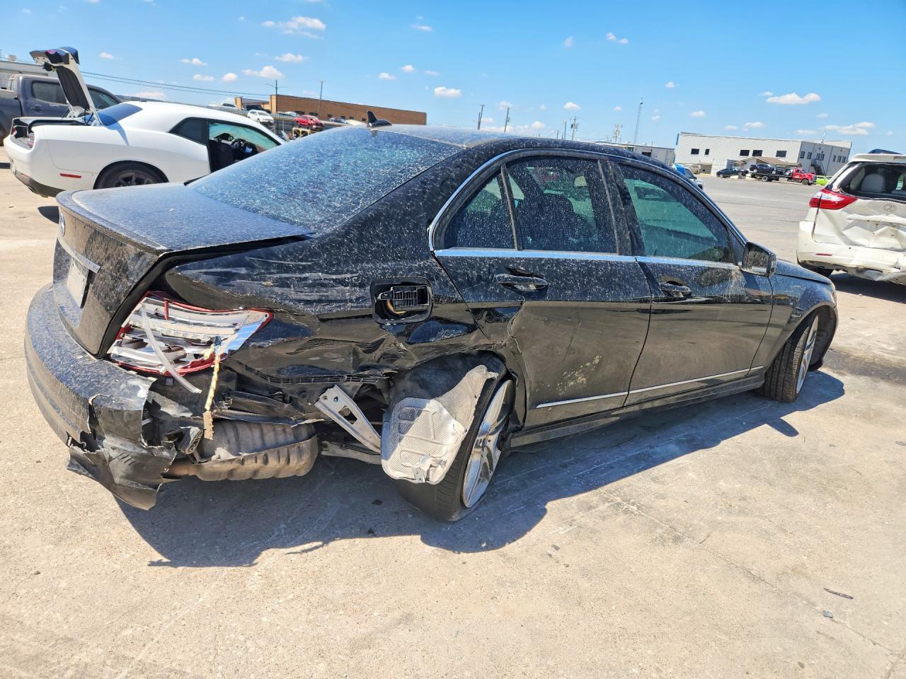 2010 Mercedes-benz C 300 Black vin: WDDGF5EB2AR096026