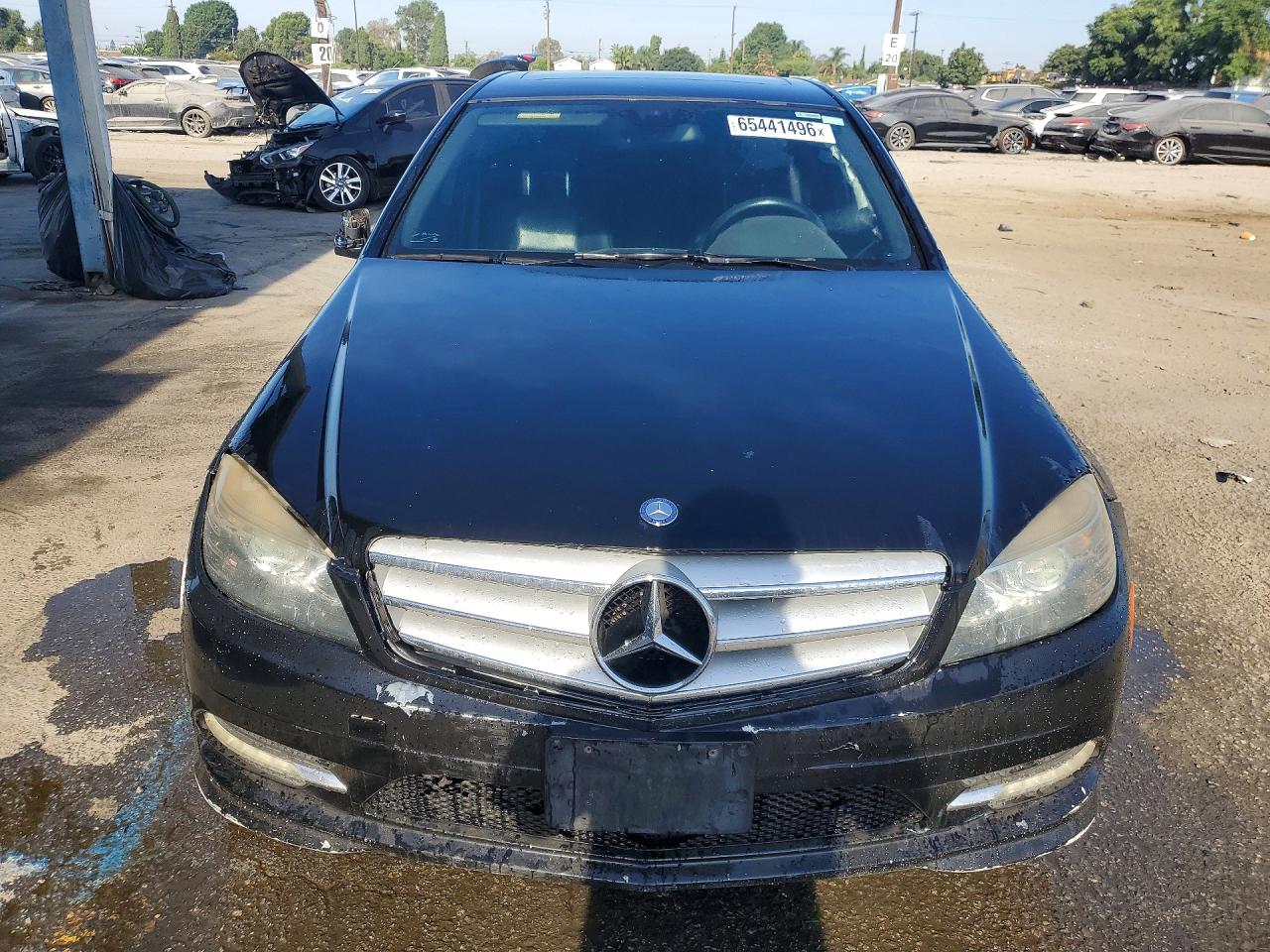 2011 Mercedes-benz C 300 Black vin: WDDGF5EB2BA479545