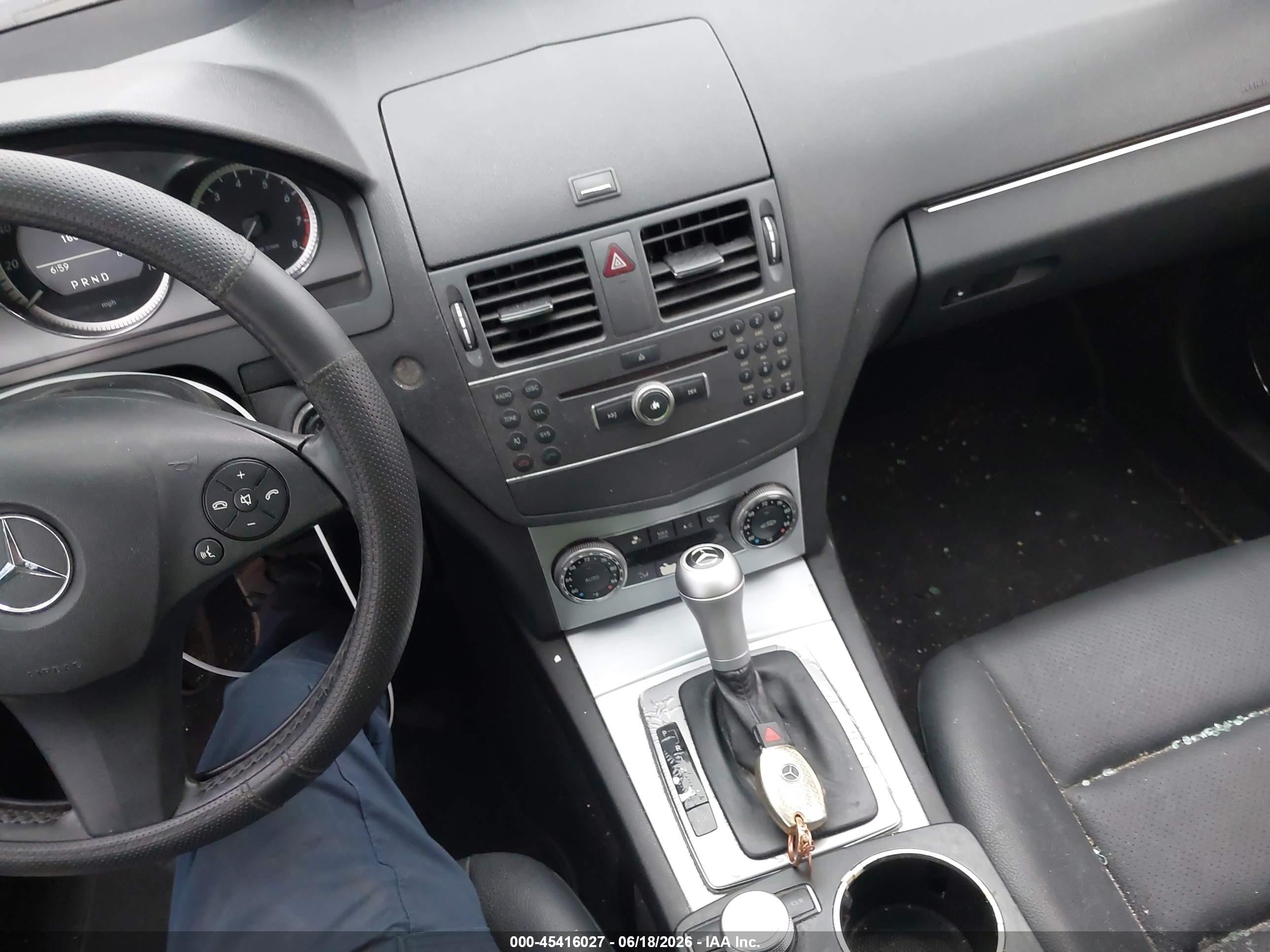 2011 Mercedes-benz C 300 Luxury/sport Gray vin: WDDGF5EB2BA510728
