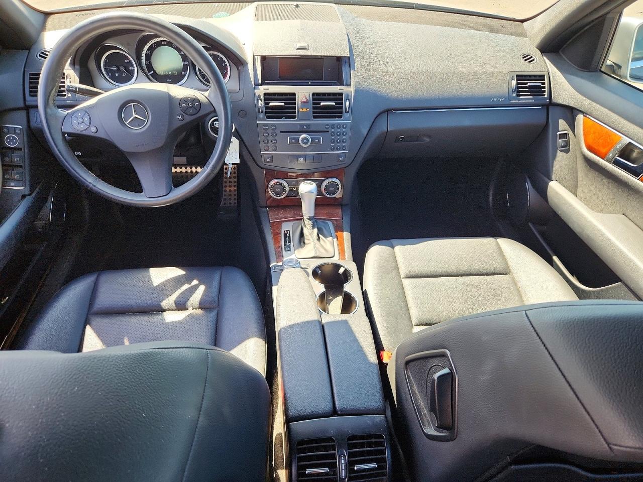 2011 Mercedes-benz C 300 Silver vin: WDDGF5EB2BA514746
