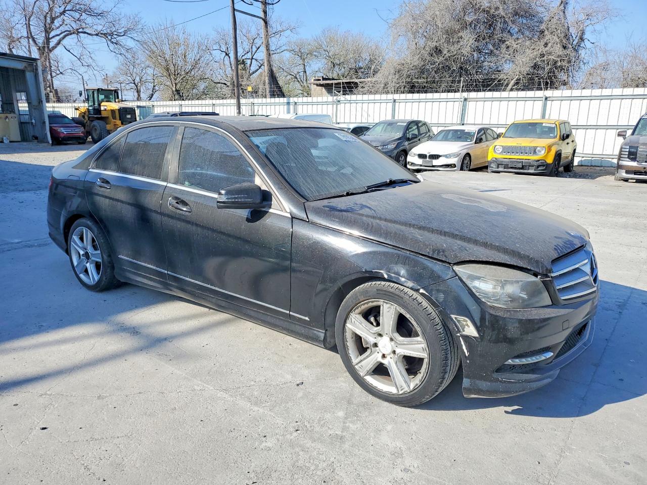 2011 Mercedes-benz C 300 Черный vin: WDDGF5EB2BF635666