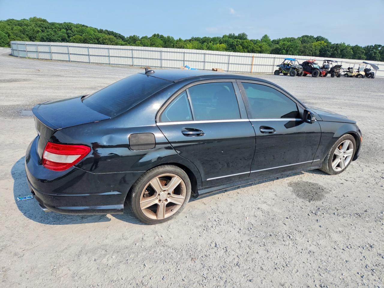 2011 Mercedes-benz C 300 Black vin: WDDGF5EB2BF638762
