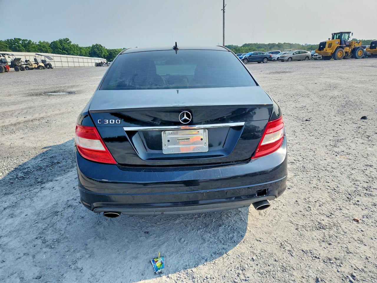 2011 Mercedes-benz C 300 Black vin: WDDGF5EB2BF638762
