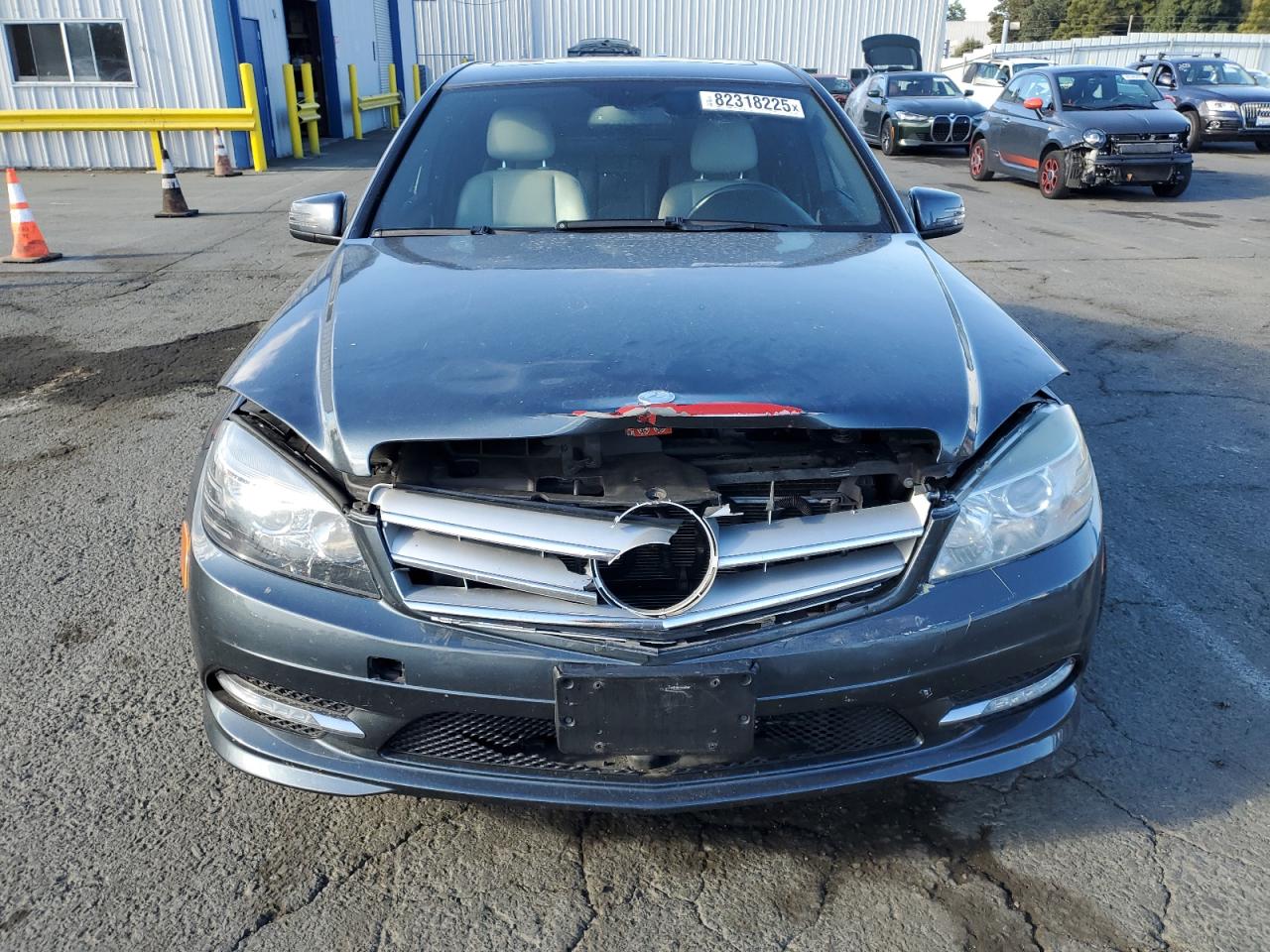 2011 Mercedes-benz C 300 Серый vin: WDDGF5EB2BR161393