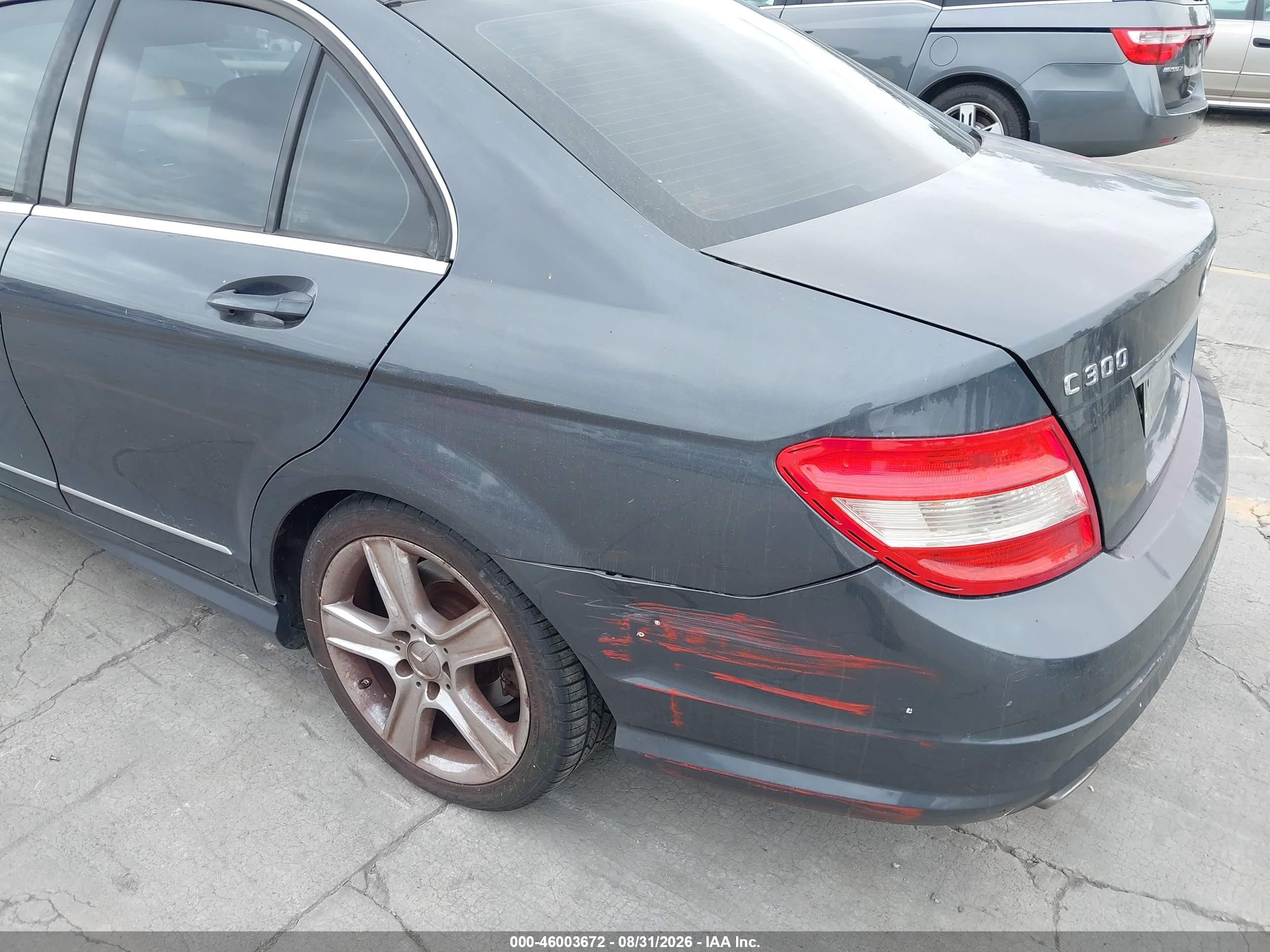 2010 Mercedes-benz C 300 Luxury/sport Gray vin: WDDGF5EB3AR092955