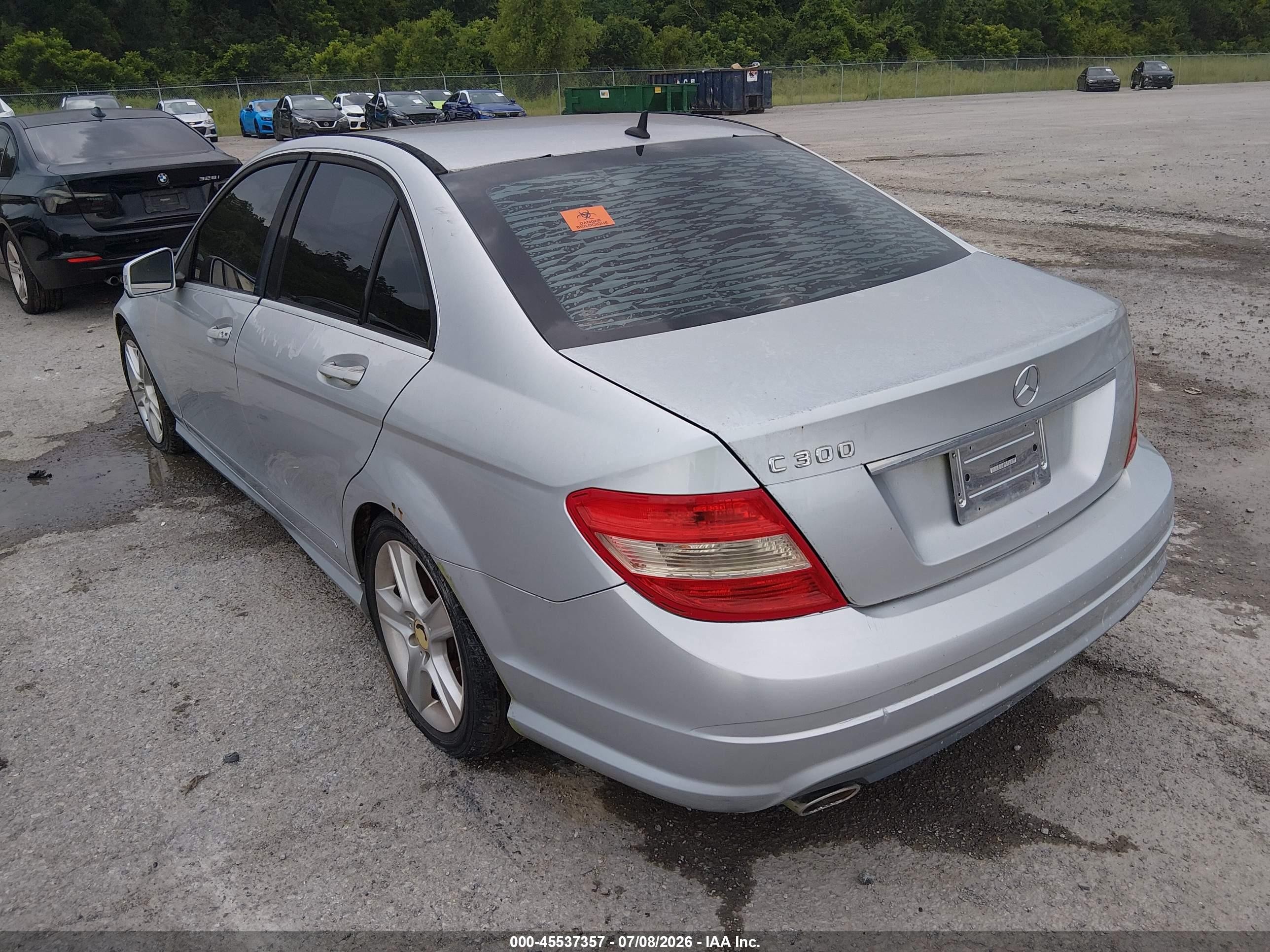 2010 Mercedes-benz C 300 Luxury/sport Silver vin: WDDGF5EB3AR098027