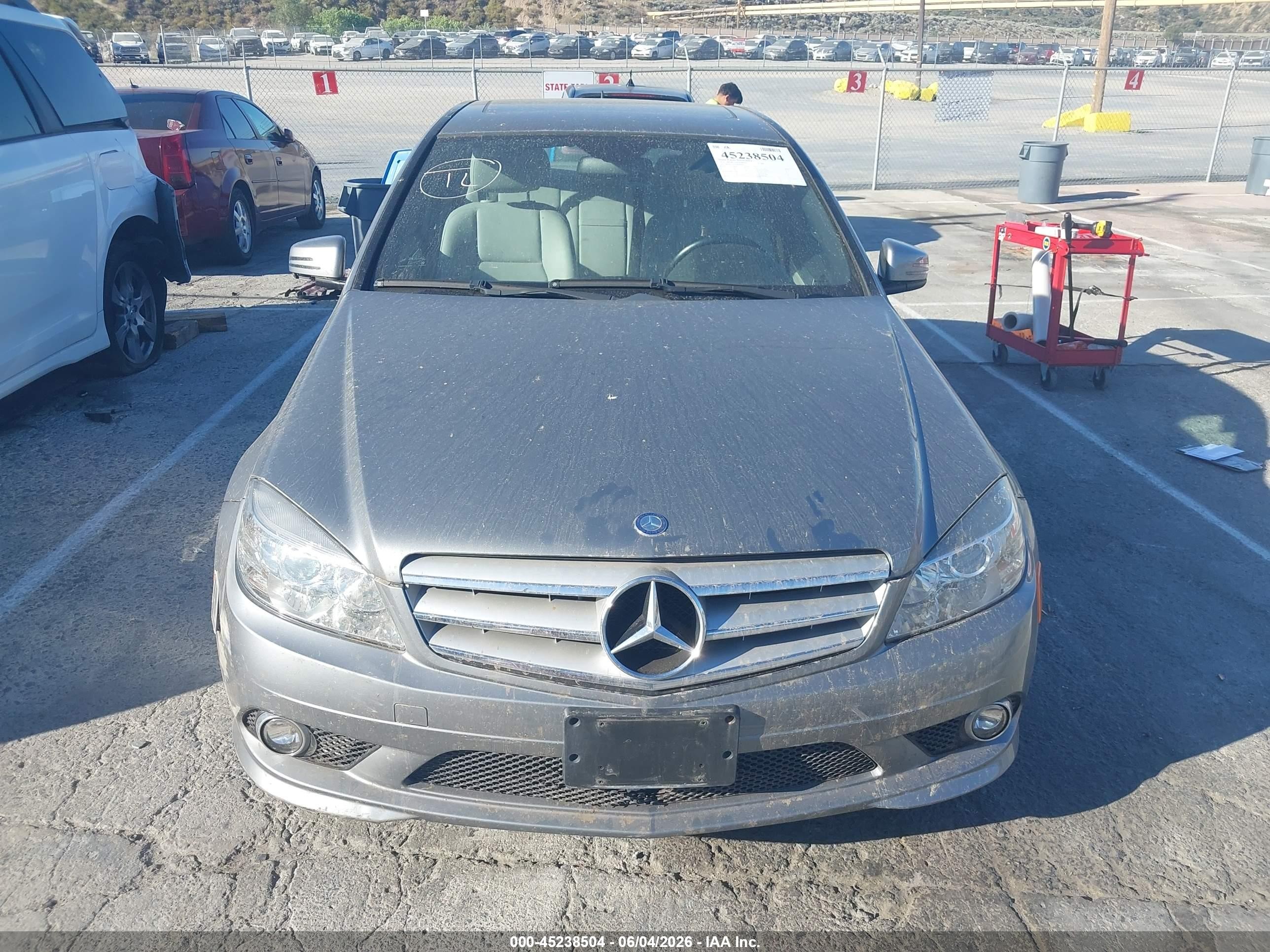 2010 Mercedes-benz C 300 Sport Silver vin: WDDGF5EB3AR109639