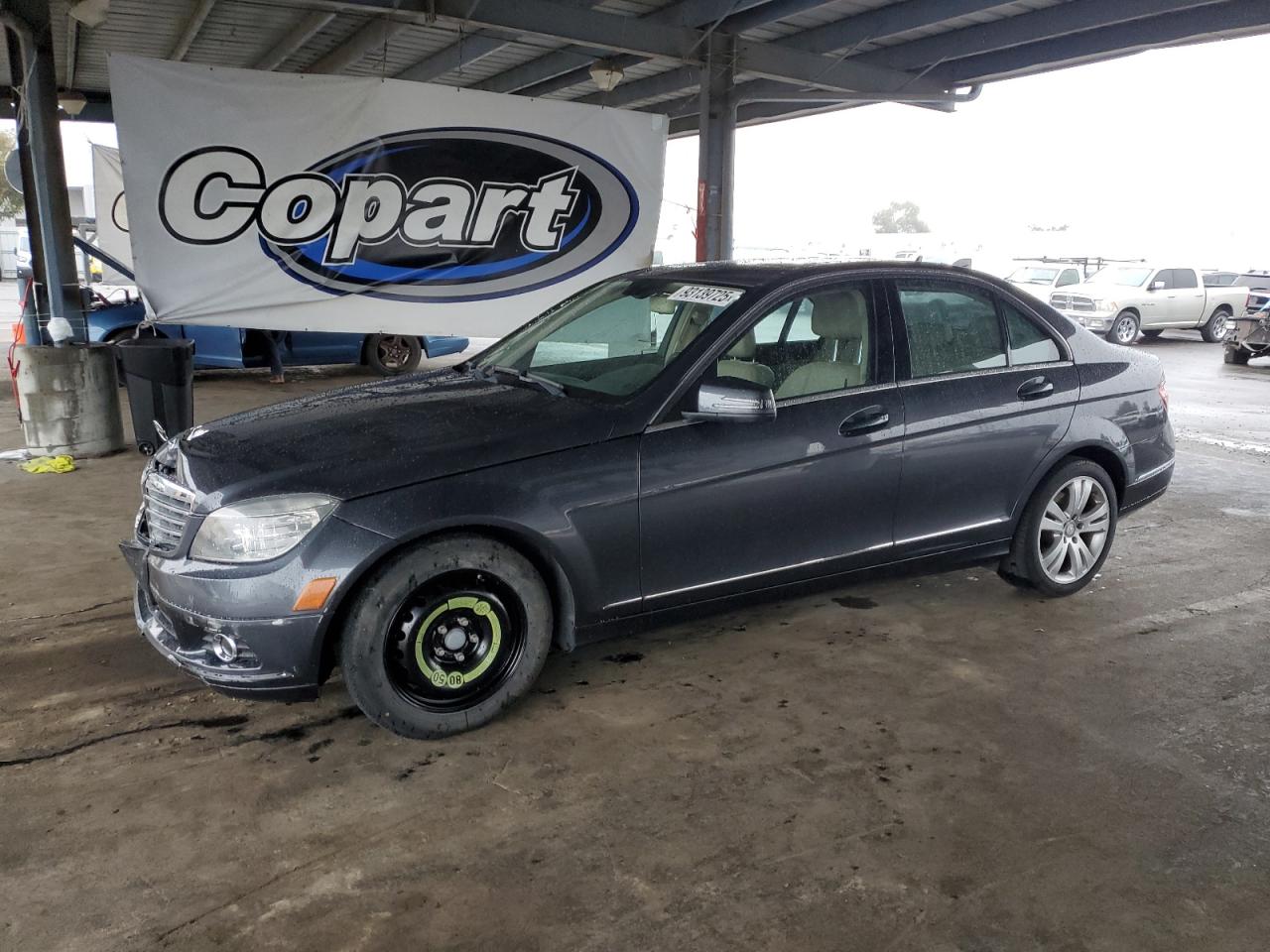 2011 Mercedes-benz C 300 Серый vin: WDDGF5EB3BR156199