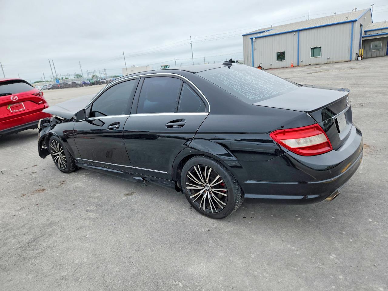 2011 Mercedes-benz C 300 Black vin: WDDGF5EB3BR170264