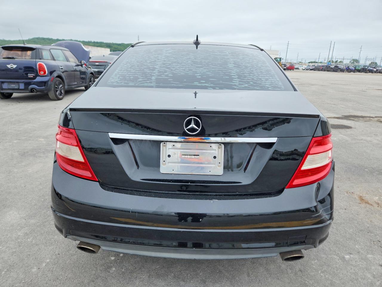 2011 Mercedes-benz C 300 Black vin: WDDGF5EB3BR170264