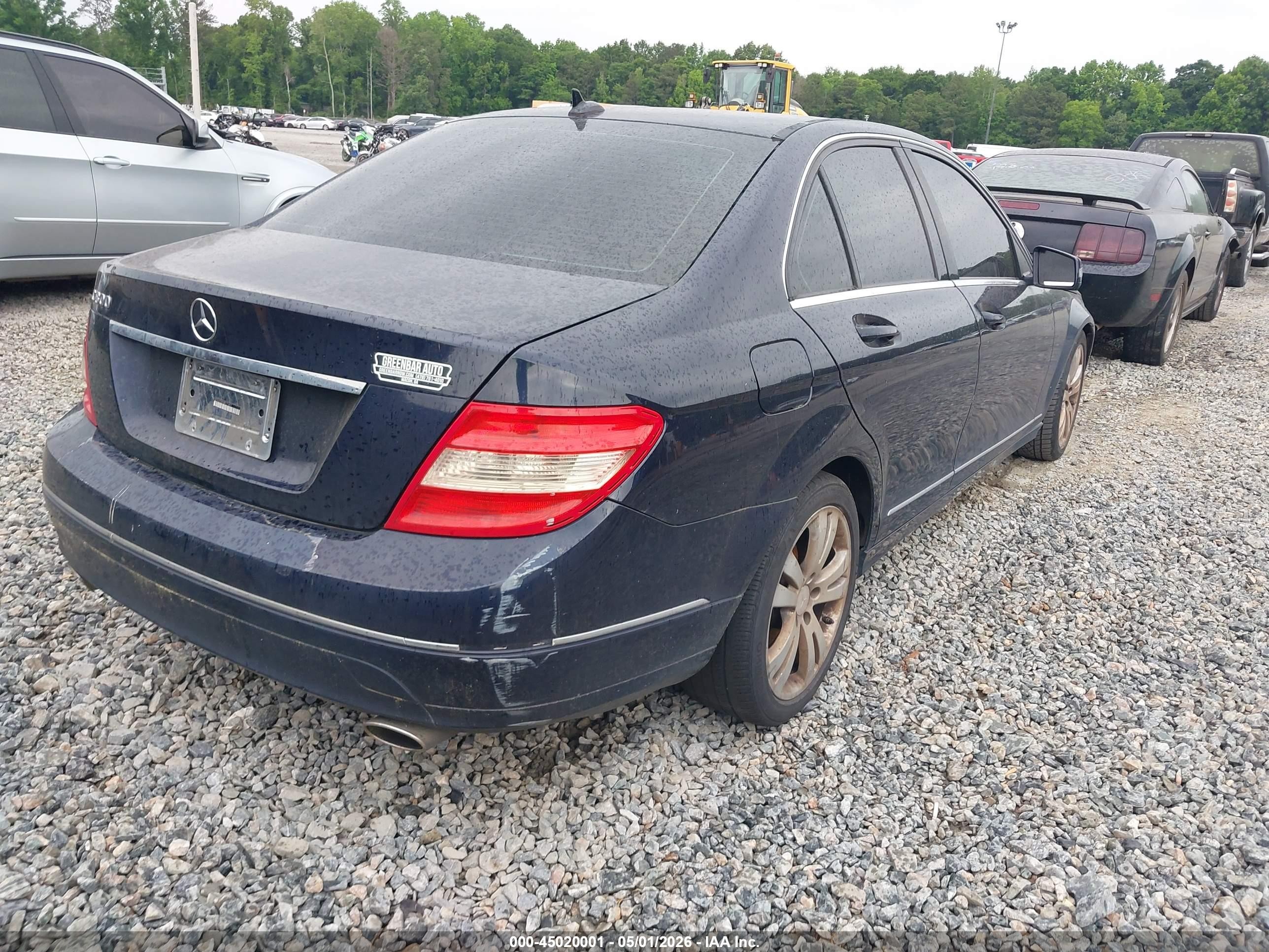 2011 Mercedes-benz C 300 Luxury/sport Blue vin: WDDGF5EB3BR171401