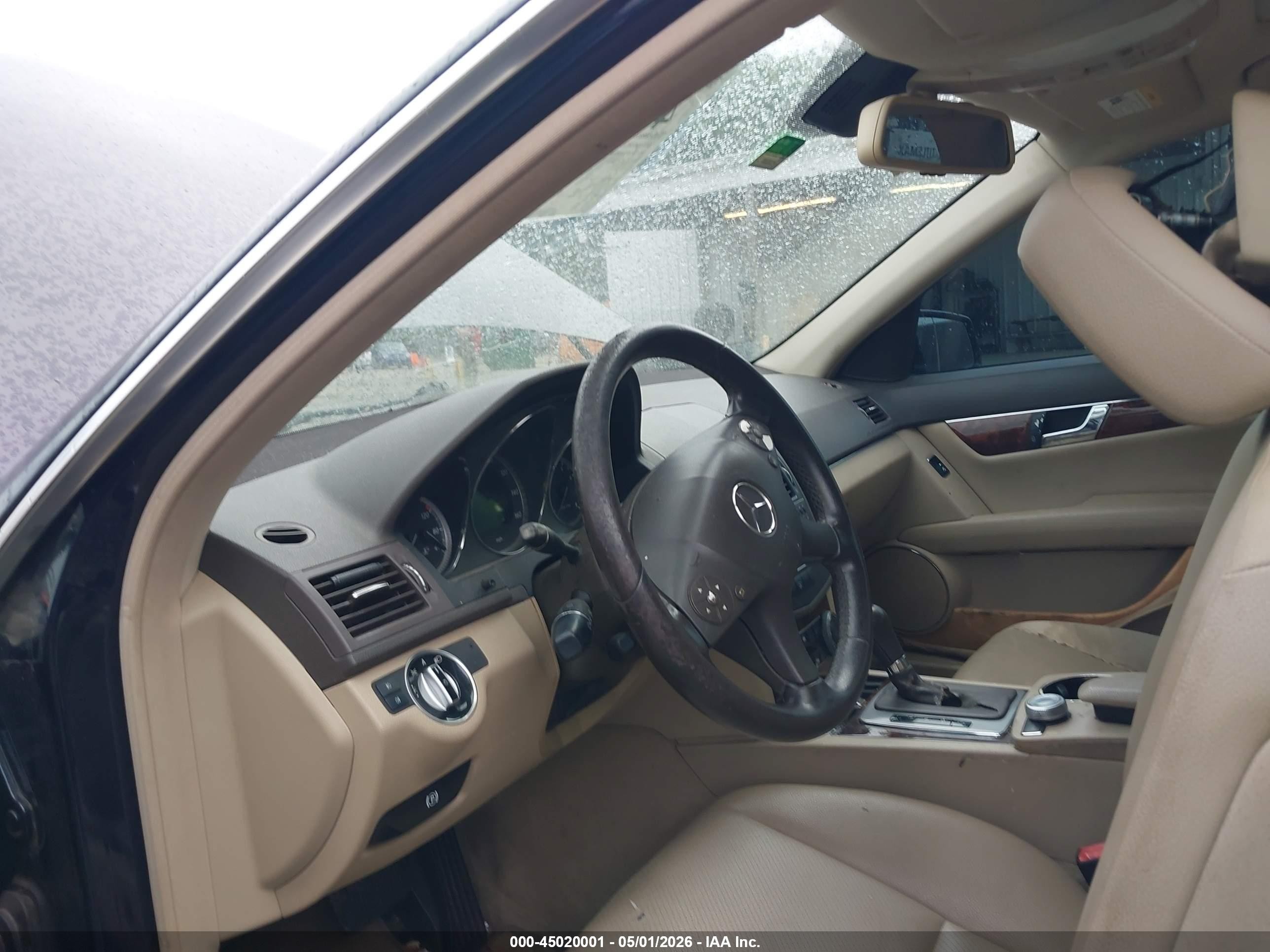 2011 Mercedes-benz C 300 Luxury/sport Blue vin: WDDGF5EB3BR171401