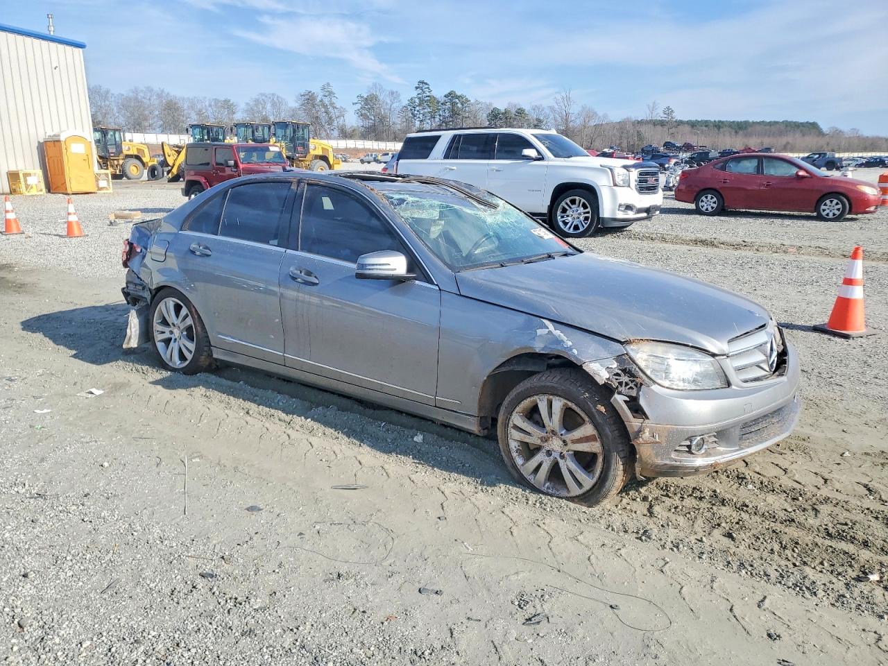 2011 Mercedes-benz C 300 Серебряный vin: WDDGF5EB3BR181216
