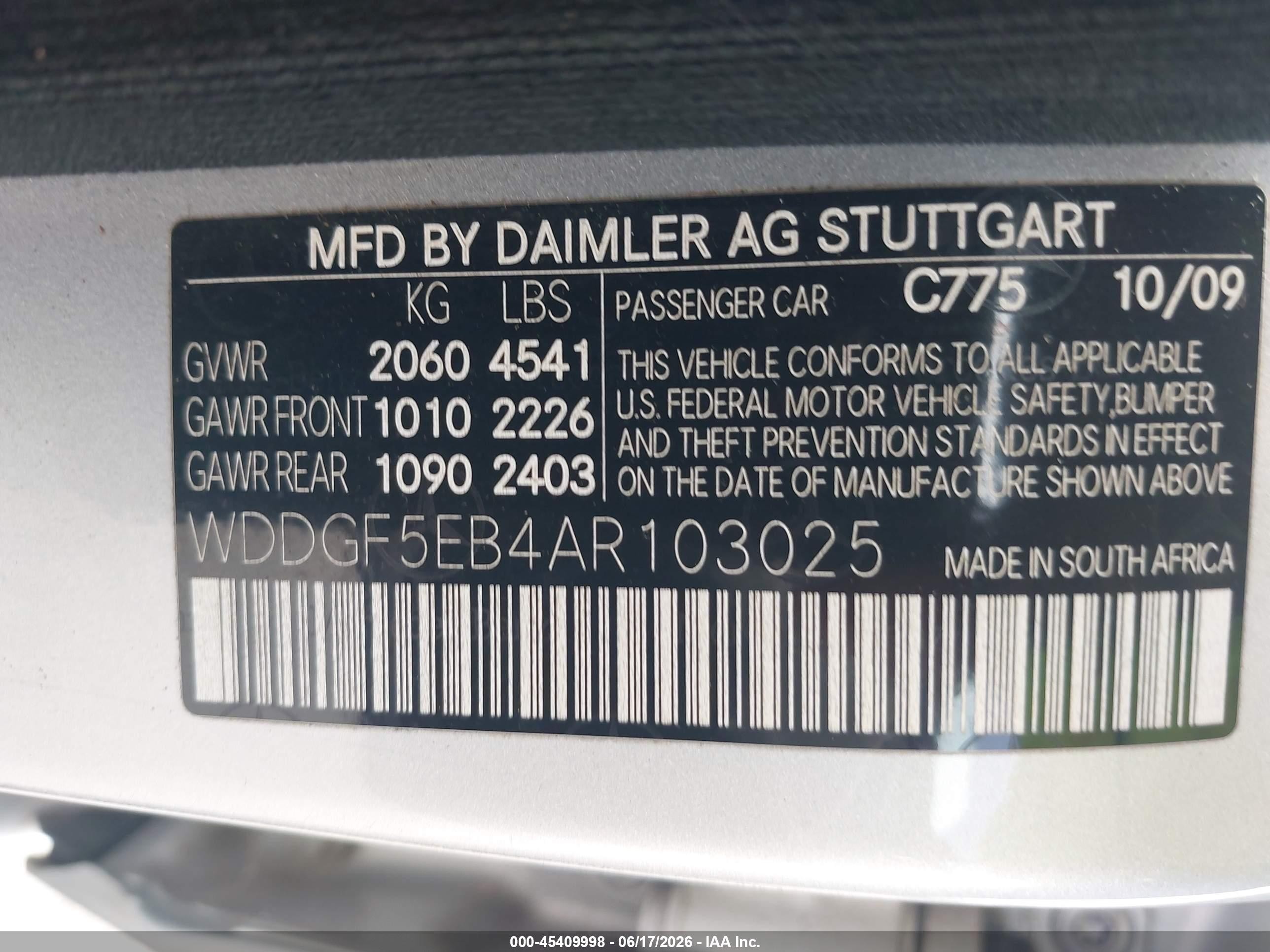 2010 Mercedes-benz C 300 Sport Silver vin: WDDGF5EB4AR103025