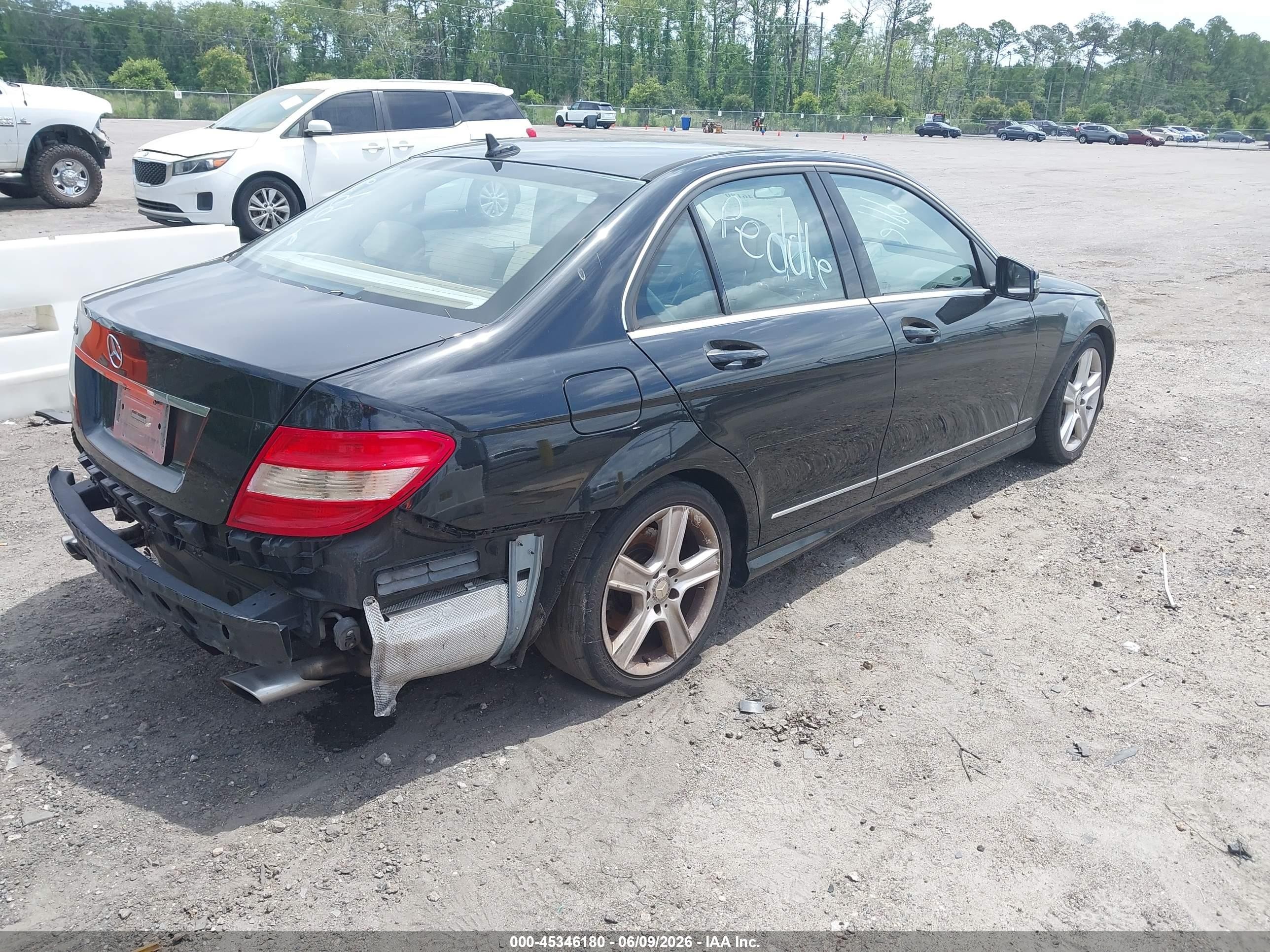 2010 Mercedes-benz C 300 Sport Black vin: WDDGF5EB4AR118785