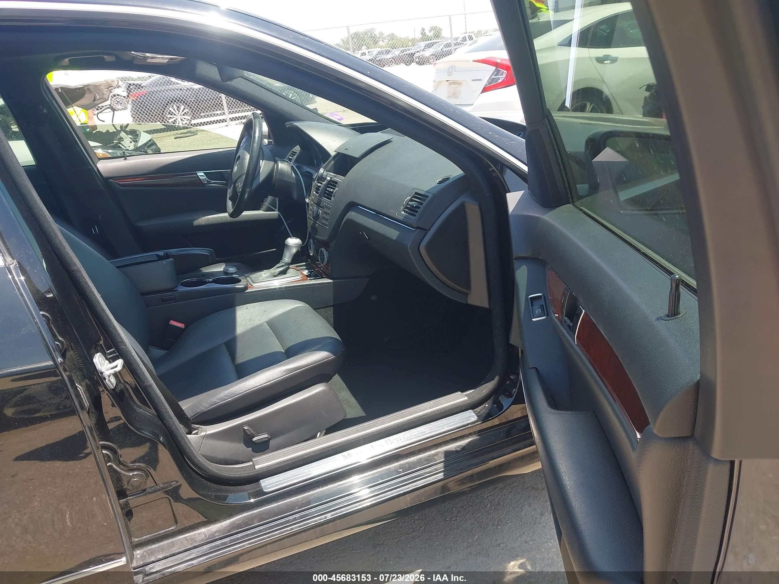 2011 Mercedes-benz C 300 Sport Black vin: WDDGF5EB4BA465968