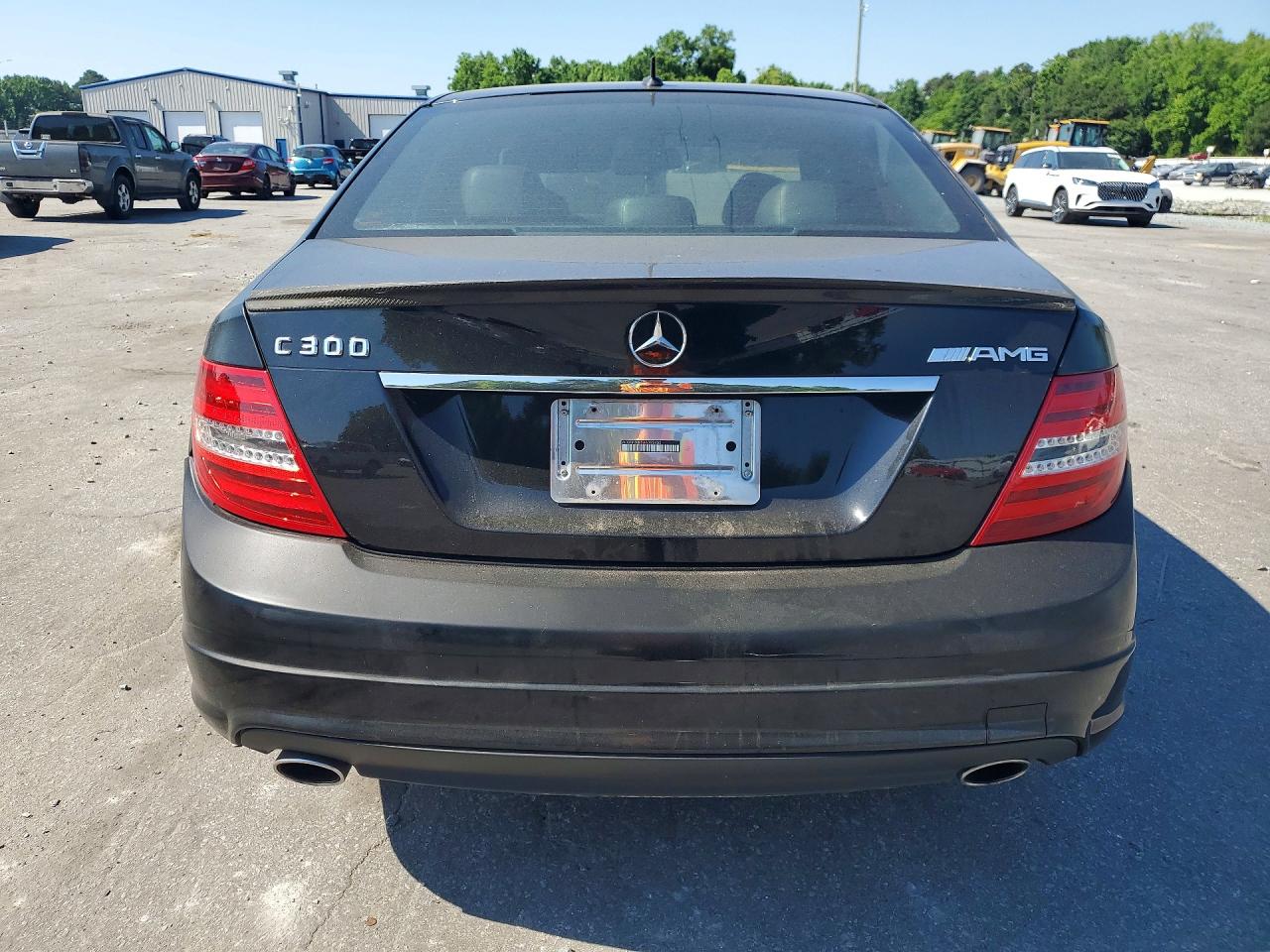 2010 Mercedes-benz C 300 Black vin: WDDGF5EB5AA392432