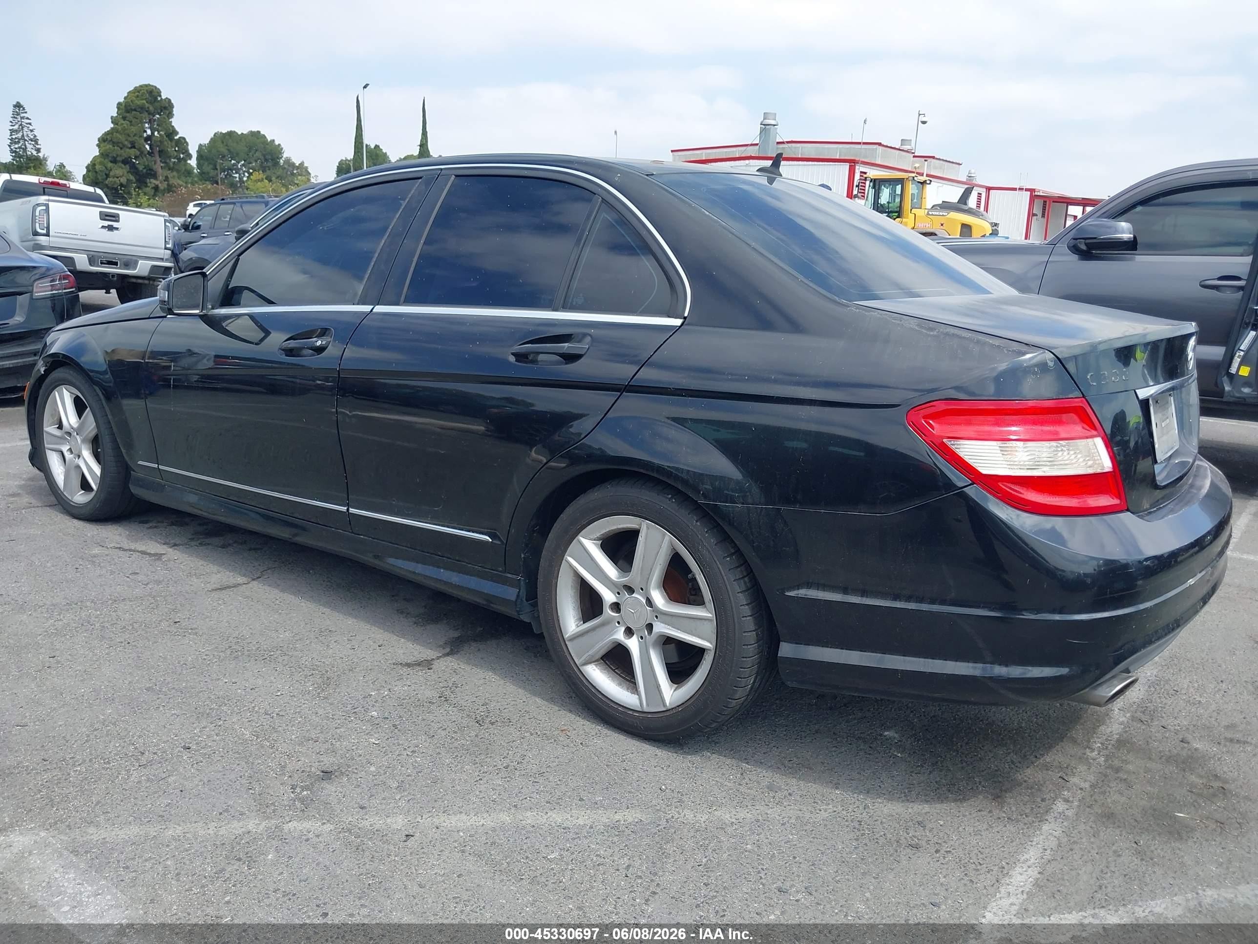 2010 Mercedes-benz C 300 Sport Black vin: WDDGF5EB5AR113367