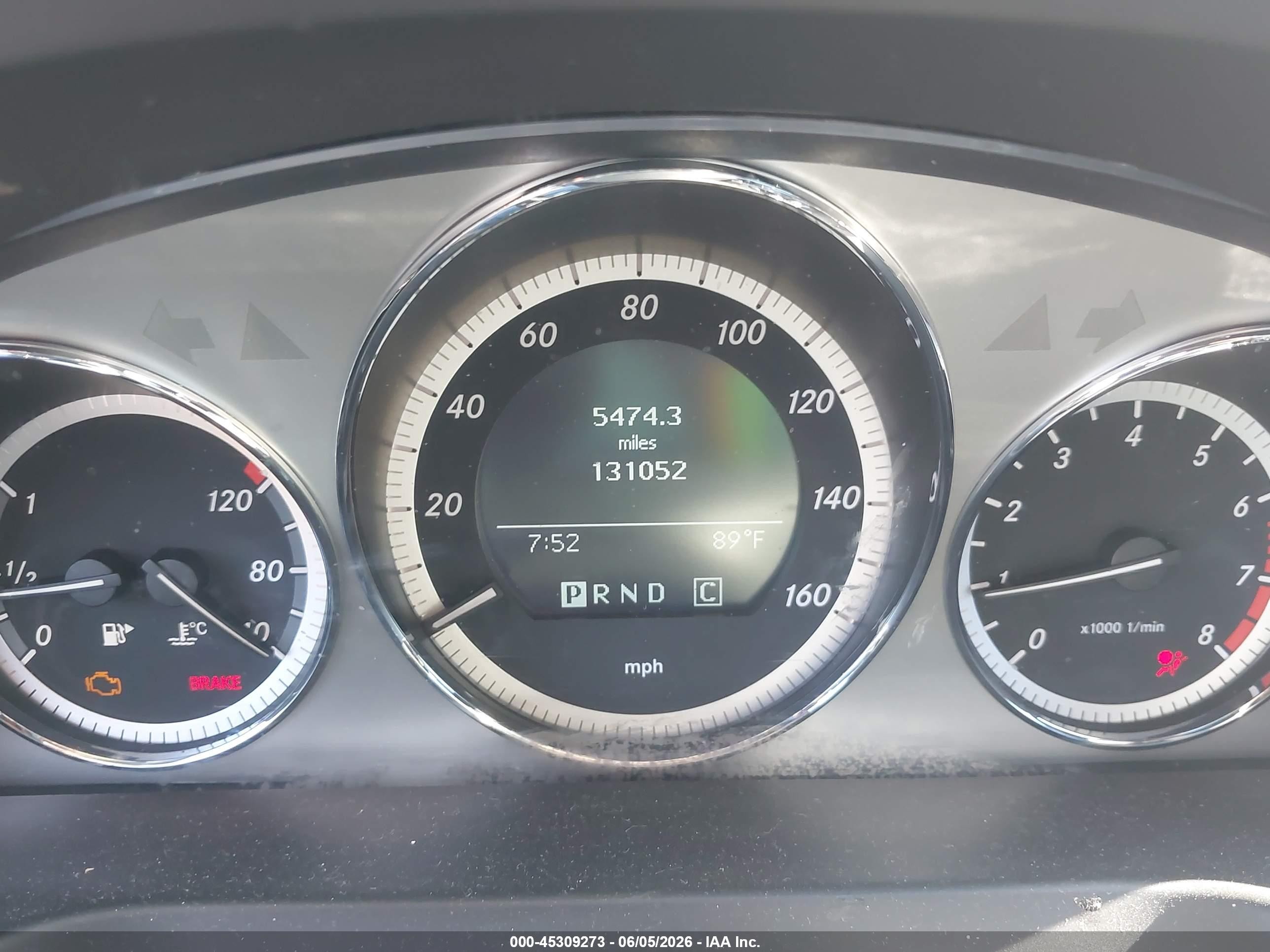 2010 Mercedes-benz C 300 Sport White vin: WDDGF5EB5AR123865