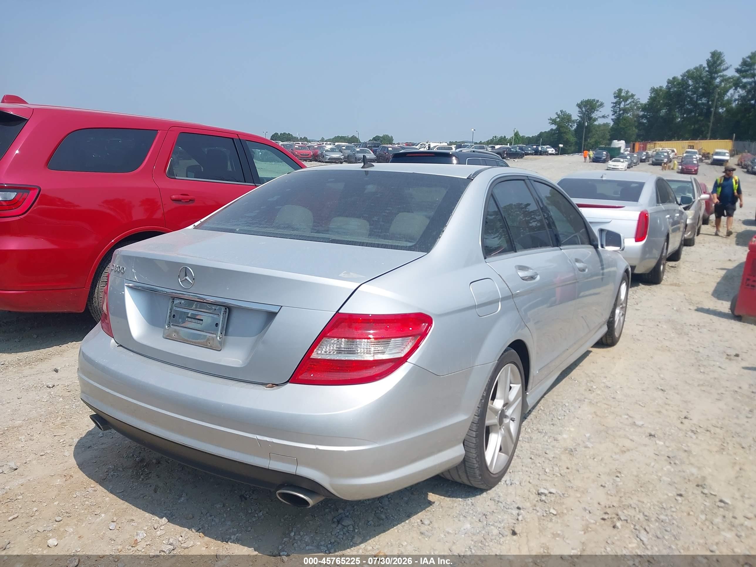 2011 Mercedes-benz C 300 Luxury/sport Silver vin: WDDGF5EB5BR133698