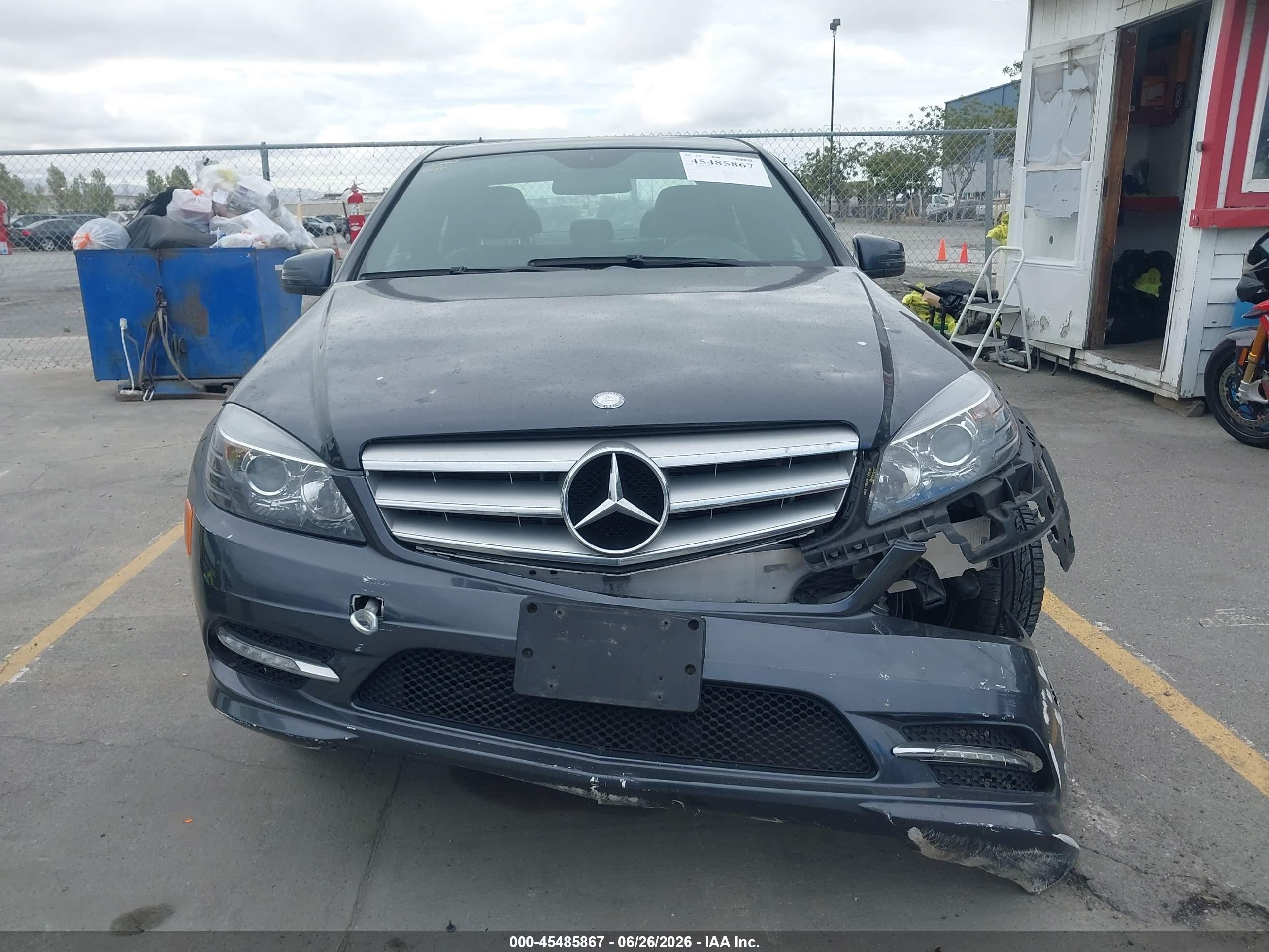 2011 Mercedes-benz C 300 Sport Gray vin: WDDGF5EB5BR141834