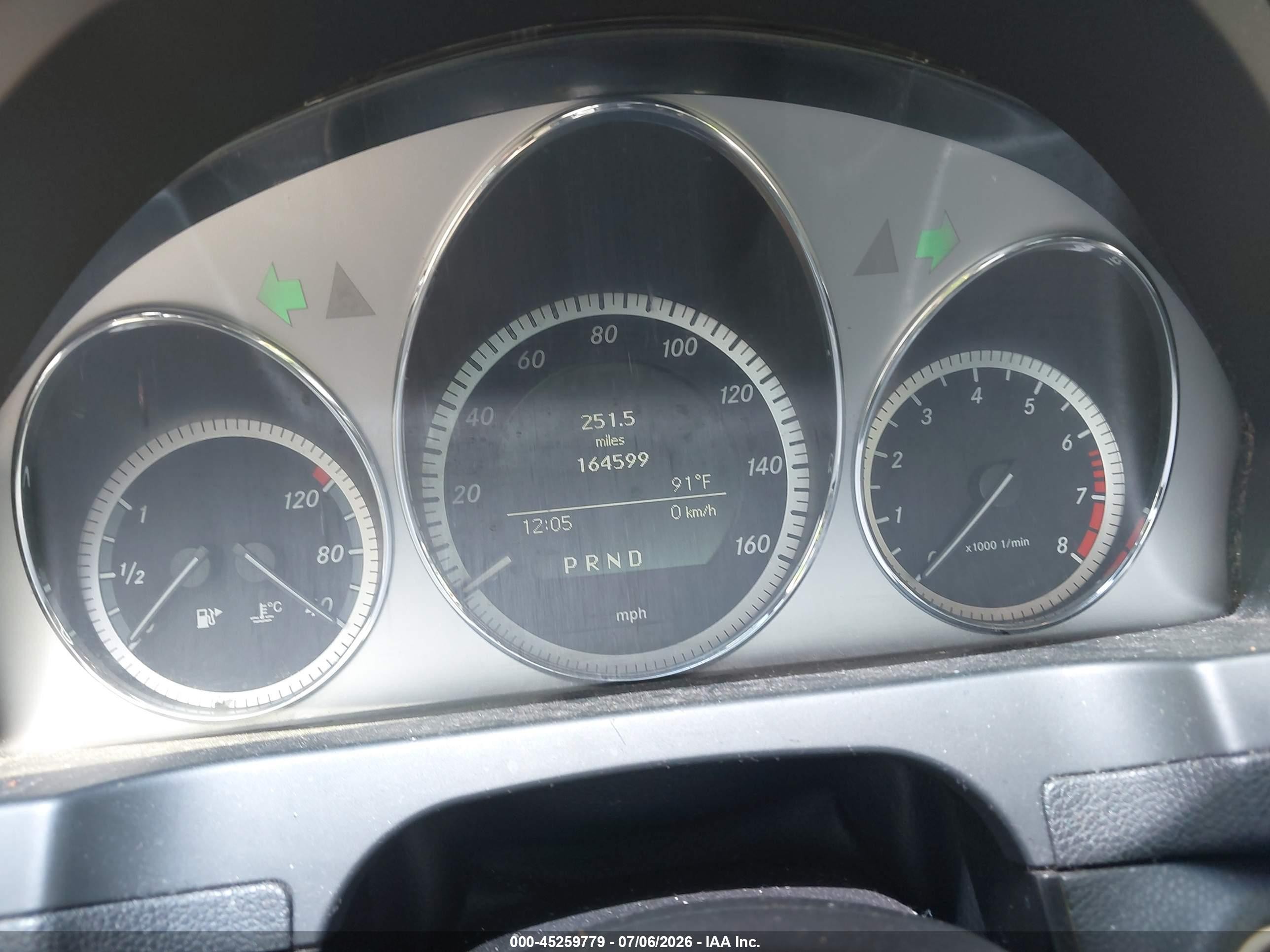 2011 Mercedes-benz C 300 Luxury/sport Black vin: WDDGF5EB5BR155989