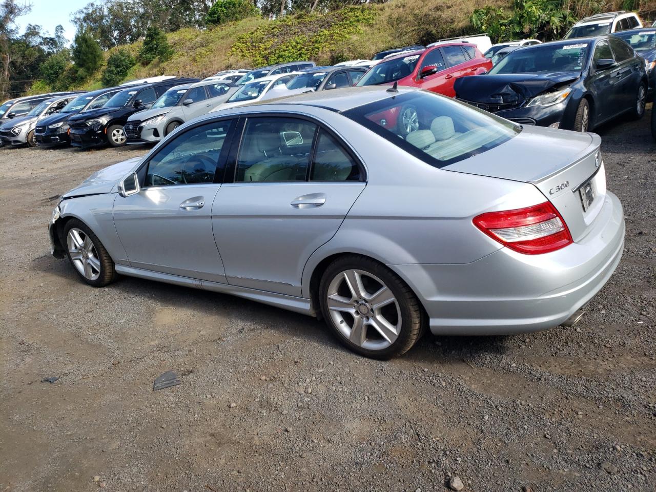 2010 Mercedes-benz C 300 Silver vin: WDDGF5EB6AF429362