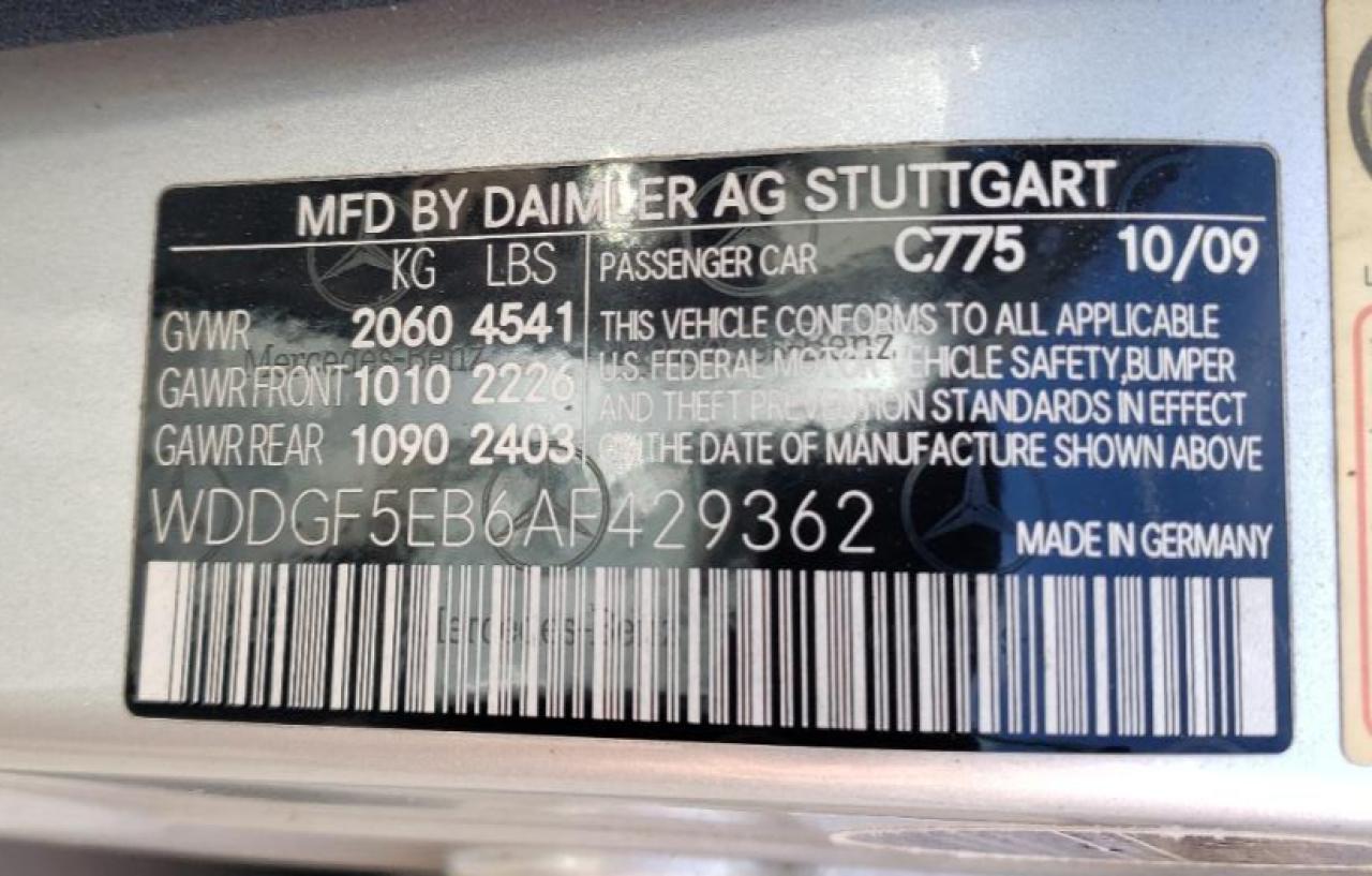 2010 Mercedes-benz C 300 Silver vin: WDDGF5EB6AF429362